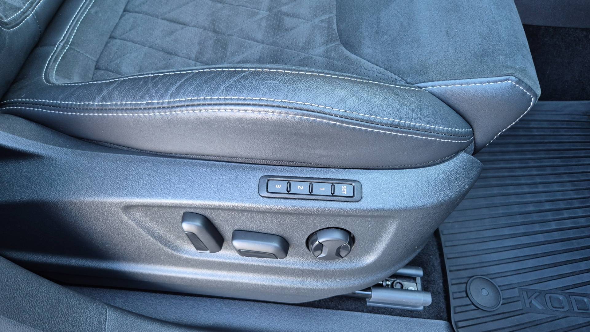 Škoda Kodiaq 2.0 TSI Sportline 4x4 DSG – Obrázok 49