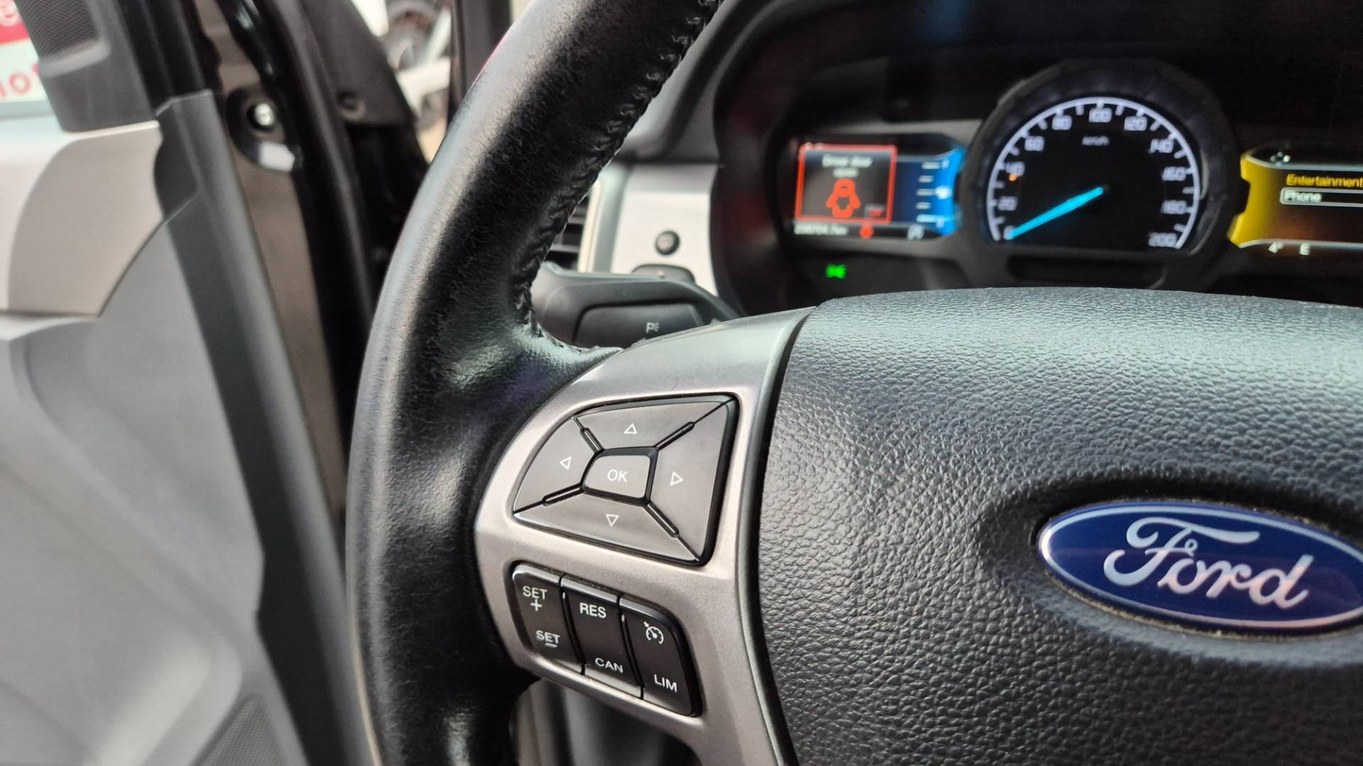 Ford Ranger 3.2 TDCi Duratorq 4x4 DoubleCab Limited – Obrázok 43