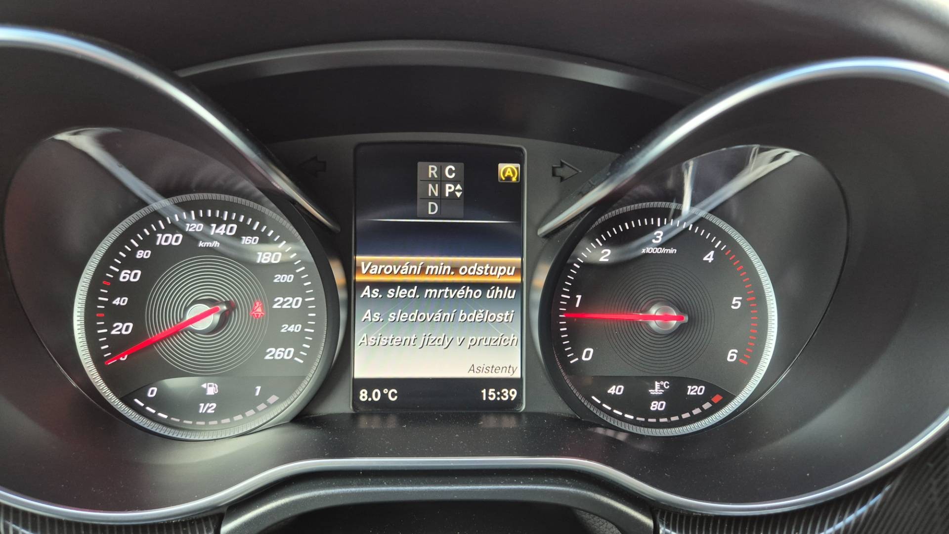 Mercedes-Benz V trieda V250 d kompakt 4MATIC A/T – Obrázok 40