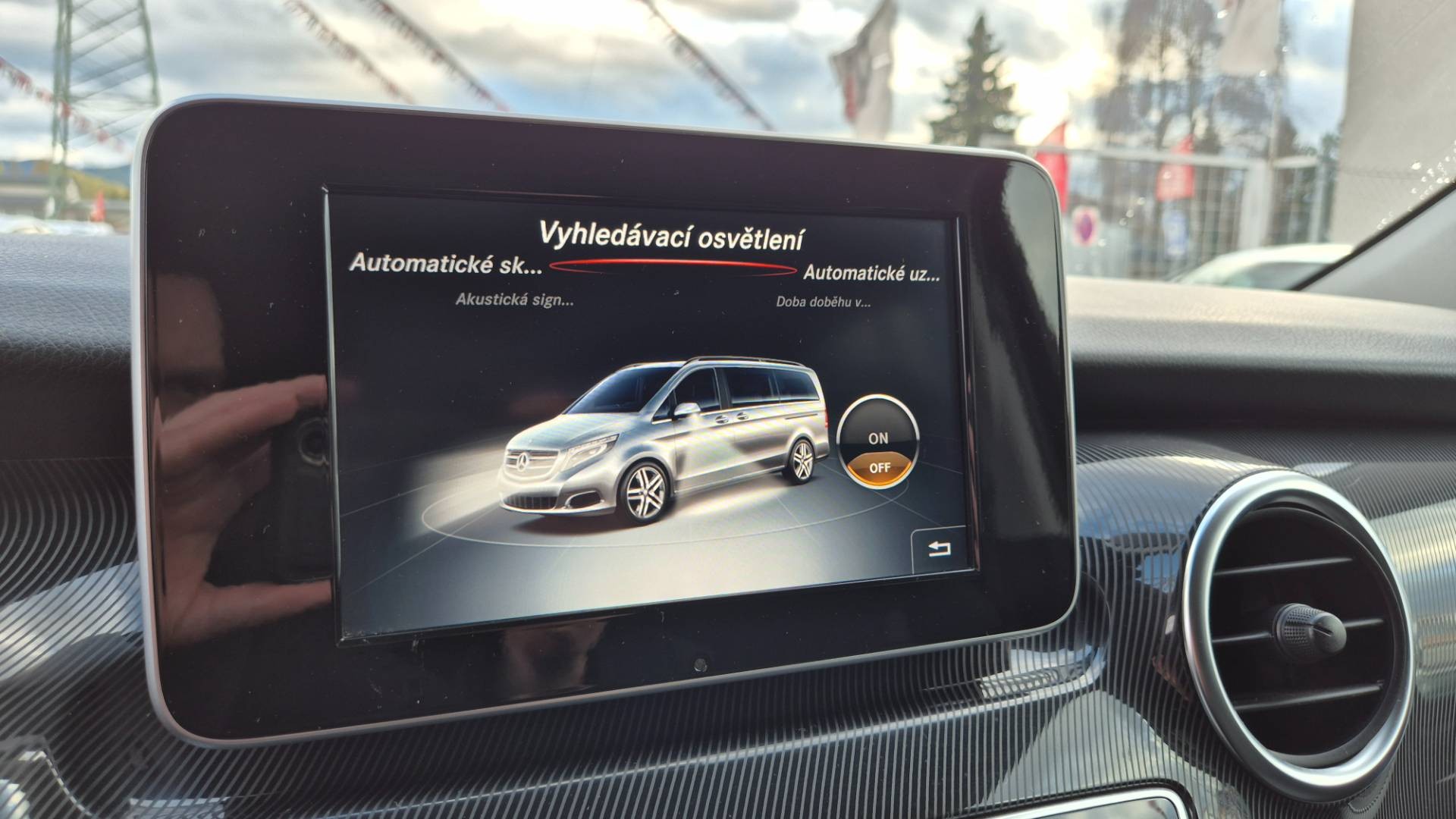 Mercedes-Benz V trieda V250 d kompakt 4MATIC A/T – Obrázok 48