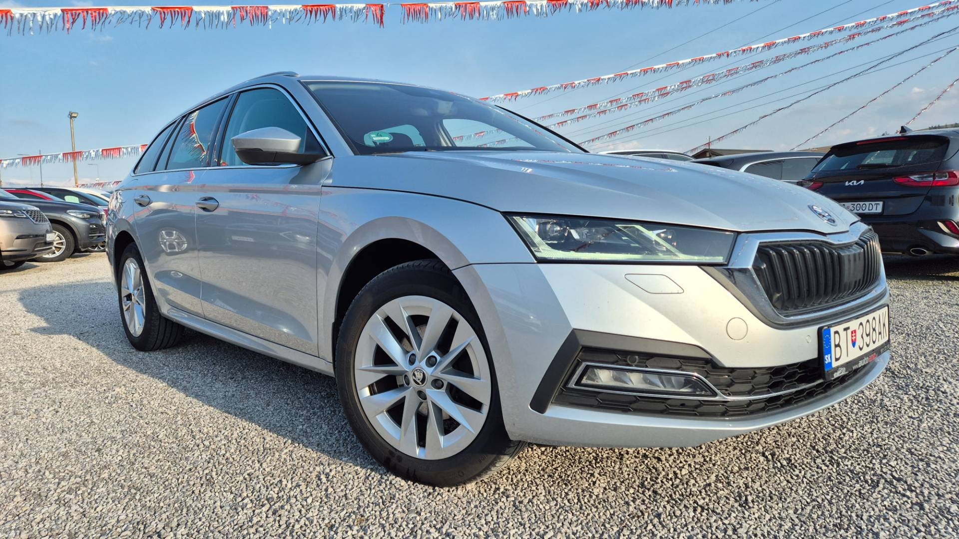 Škoda Octavia Combi 2.0 TDI SCR Style DSG – Obrázok 4