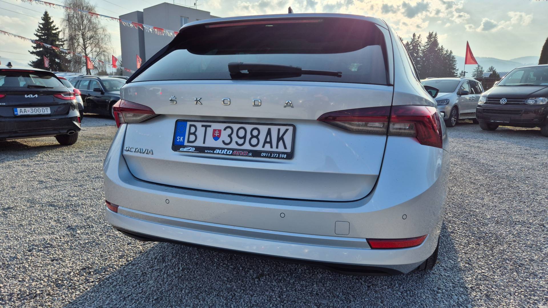 Škoda Octavia Combi 2.0 TDI SCR Style DSG – Obrázok 8