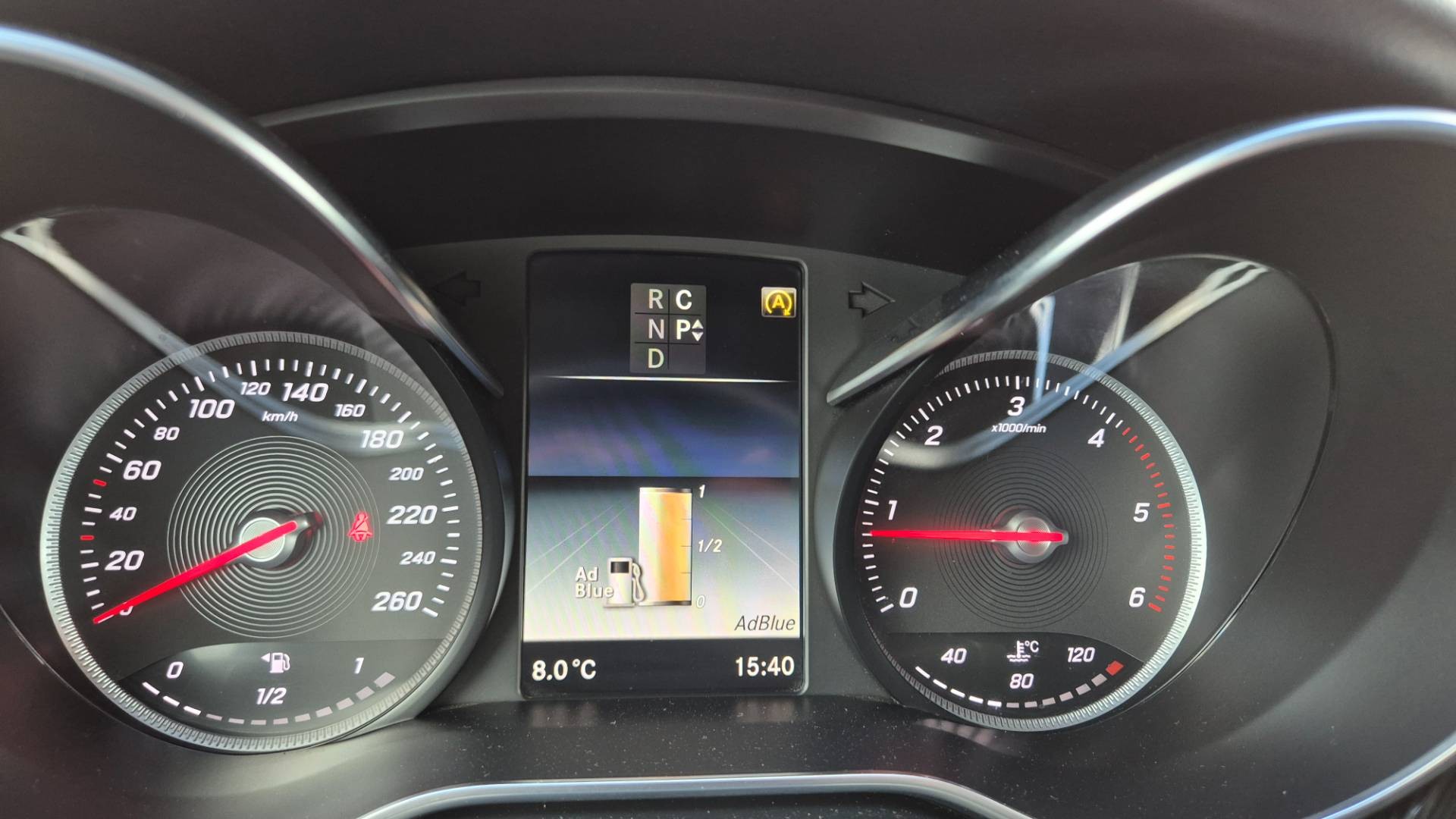 Mercedes-Benz V trieda V250 d kompakt 4MATIC A/T – Obrázok 43