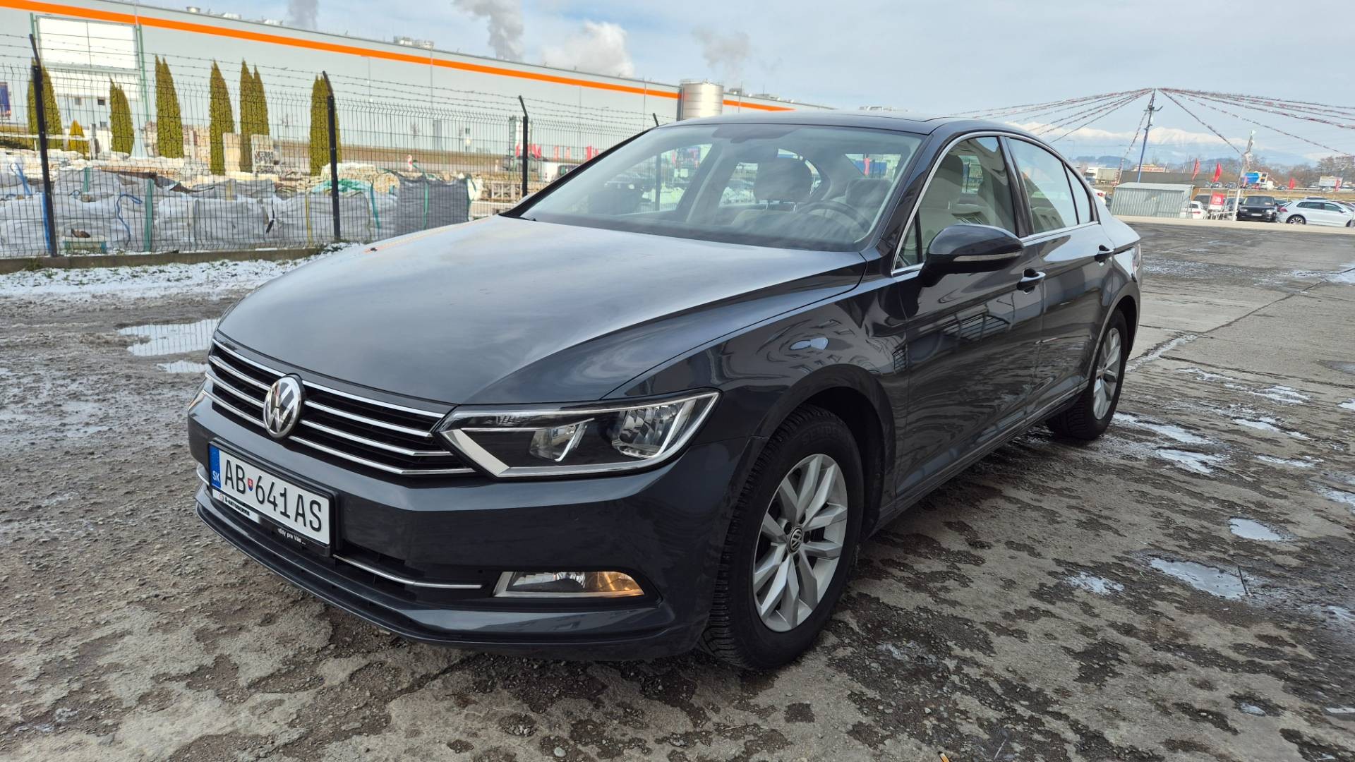 Volkswagen Passat 2.0 TDI BMT Comfortline – Obrázok 30