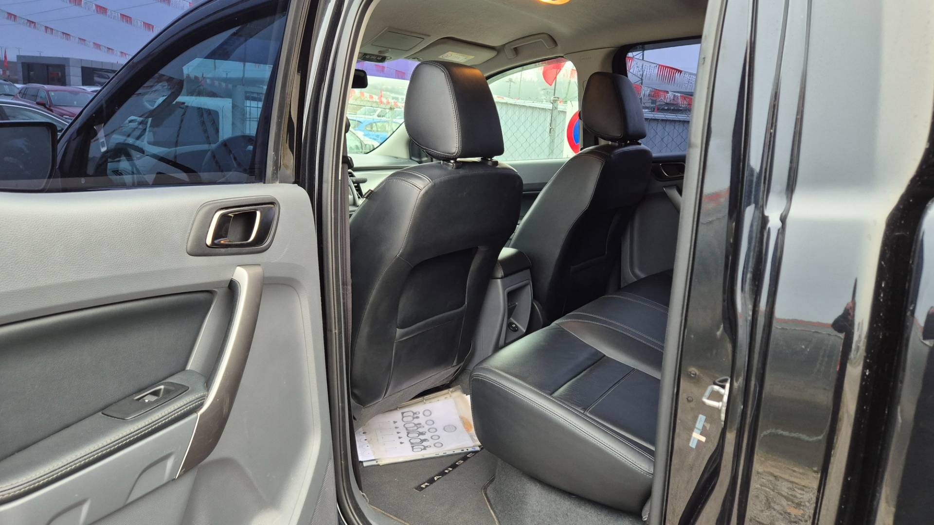 Ford Ranger 3.2 TDCi Duratorq 4x4 DoubleCab Limited – Obrázok 25