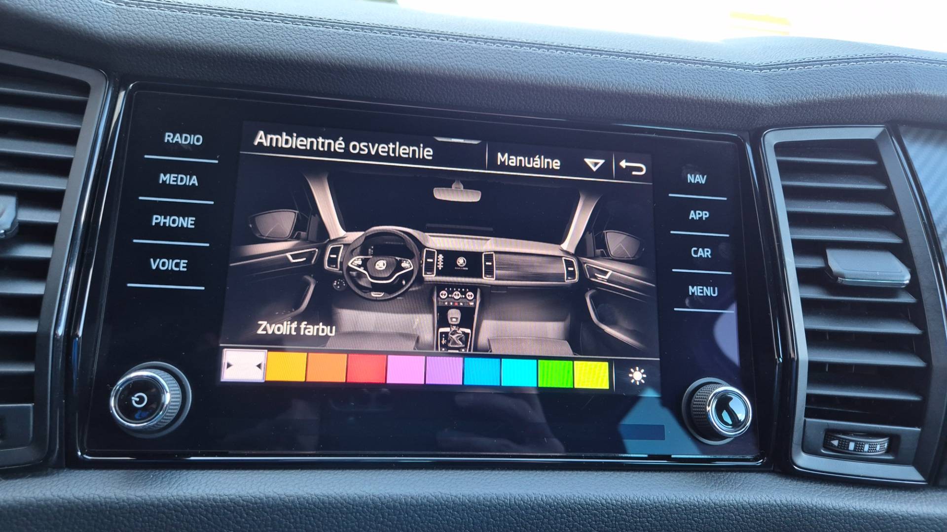 Škoda Kodiaq 2.0 TSI Sportline 4x4 DSG – Obrázok 61