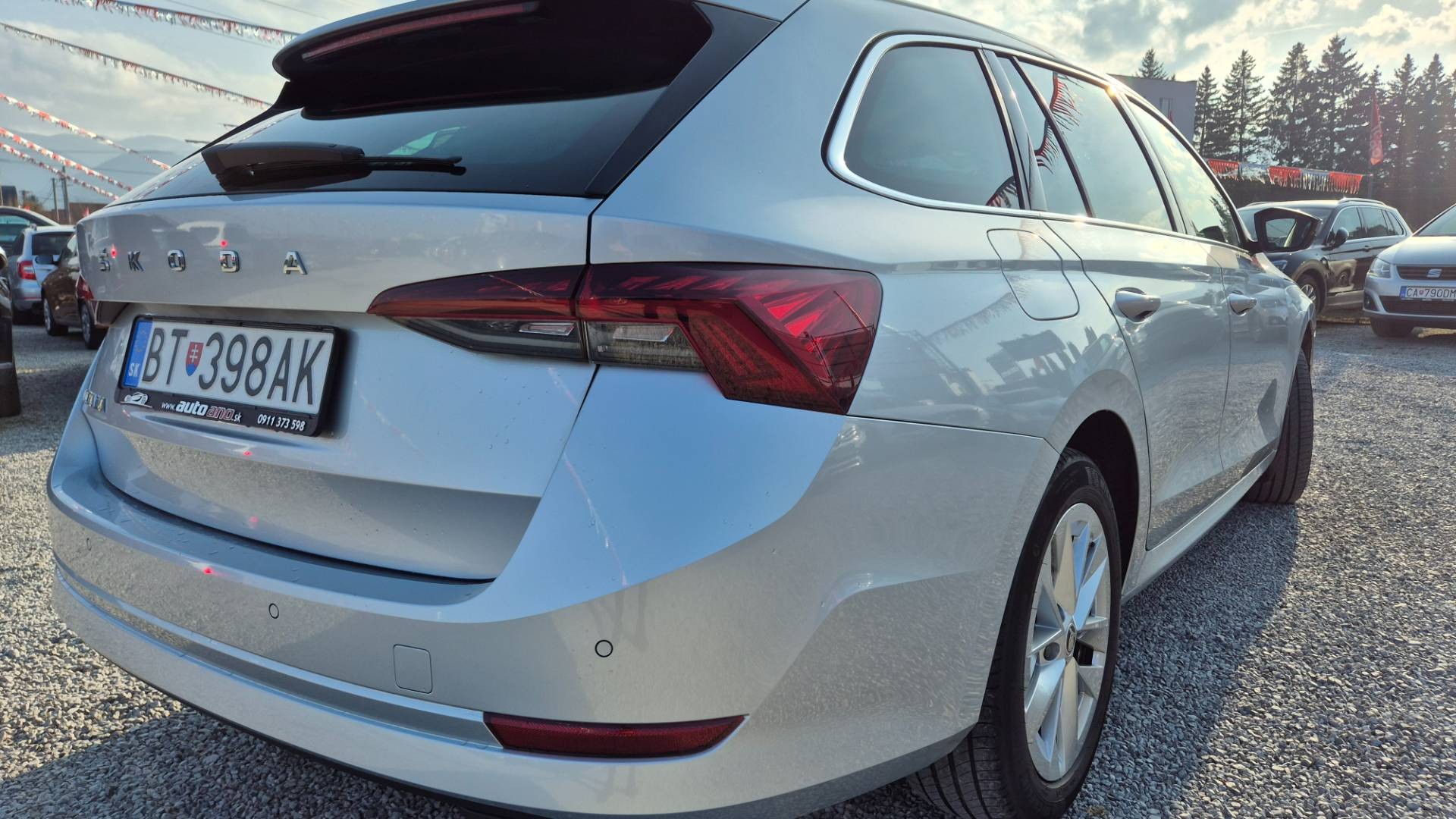 Škoda Octavia Combi 2.0 TDI SCR Style DSG – Obrázok 14