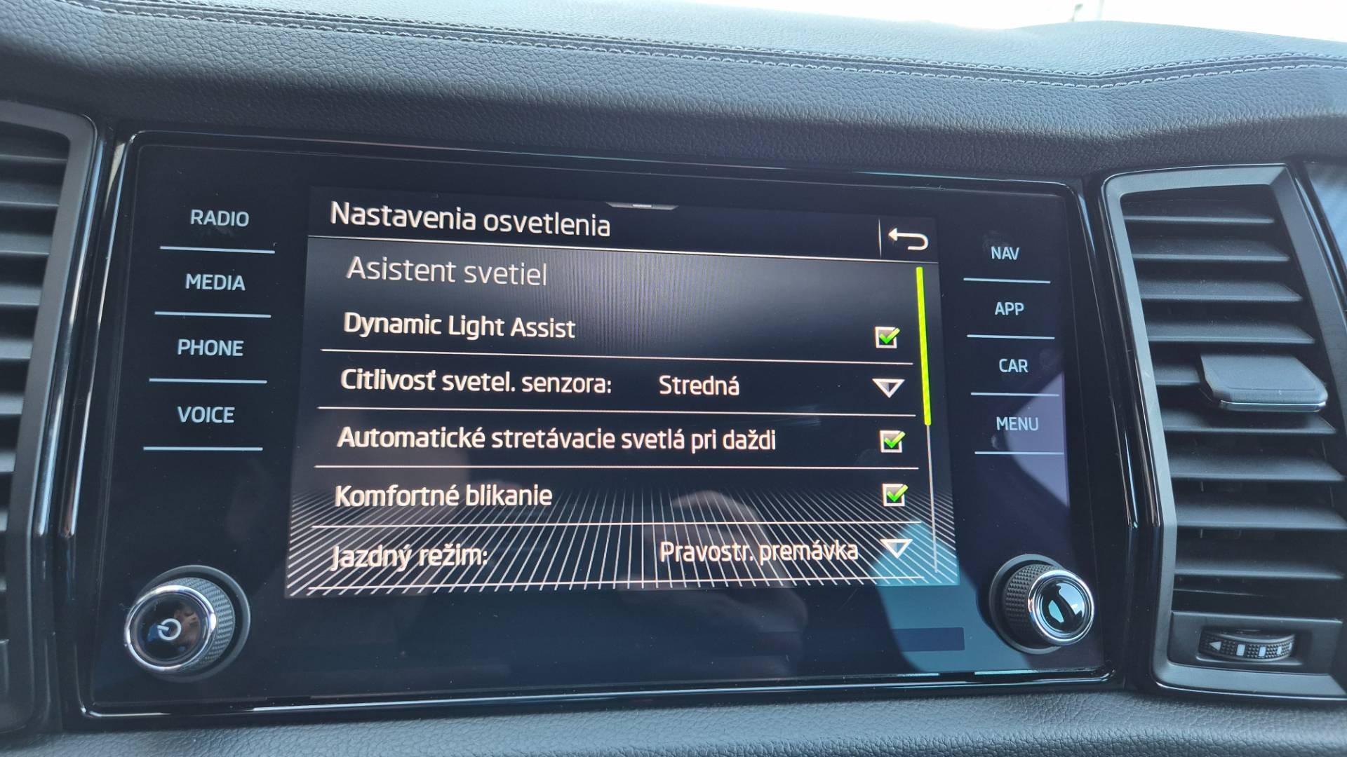 Škoda Kodiaq 2.0 TSI Sportline 4x4 DSG – Obrázok 62