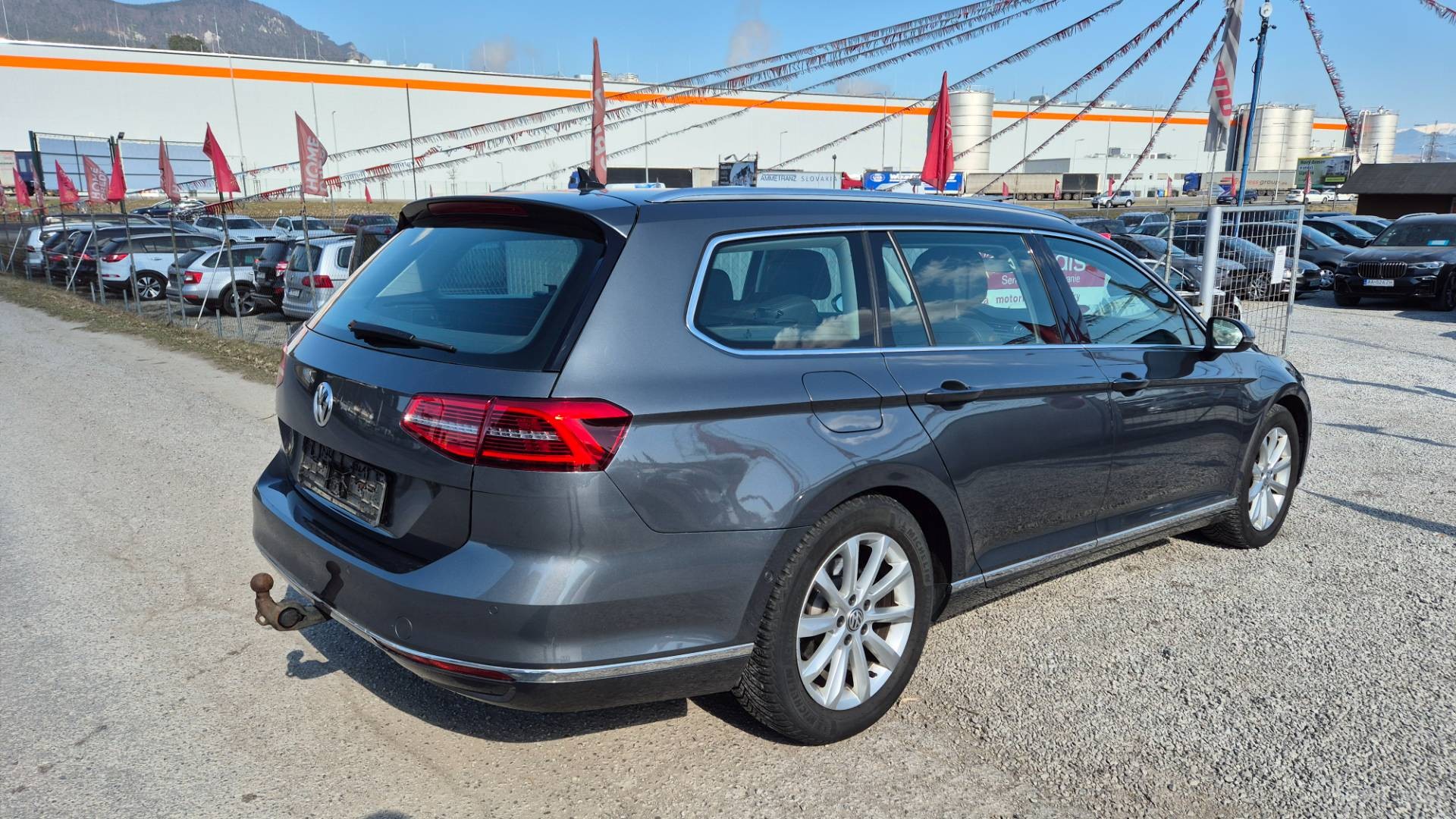 Volkswagen Passat Variant 2.0 TDI BMT Highline DSG – Obrázok 4