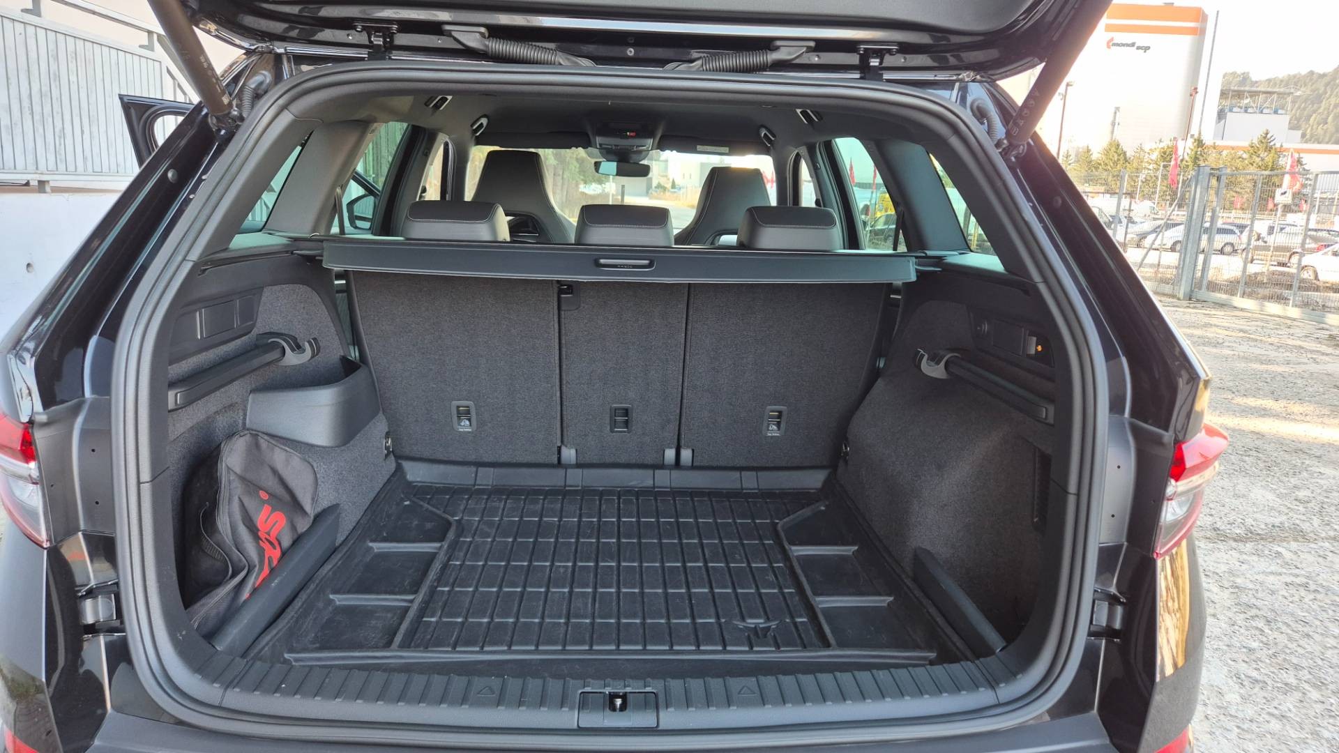 Škoda Kodiaq 2.0 TSI Sportline 4x4 DSG – Obrázok 26