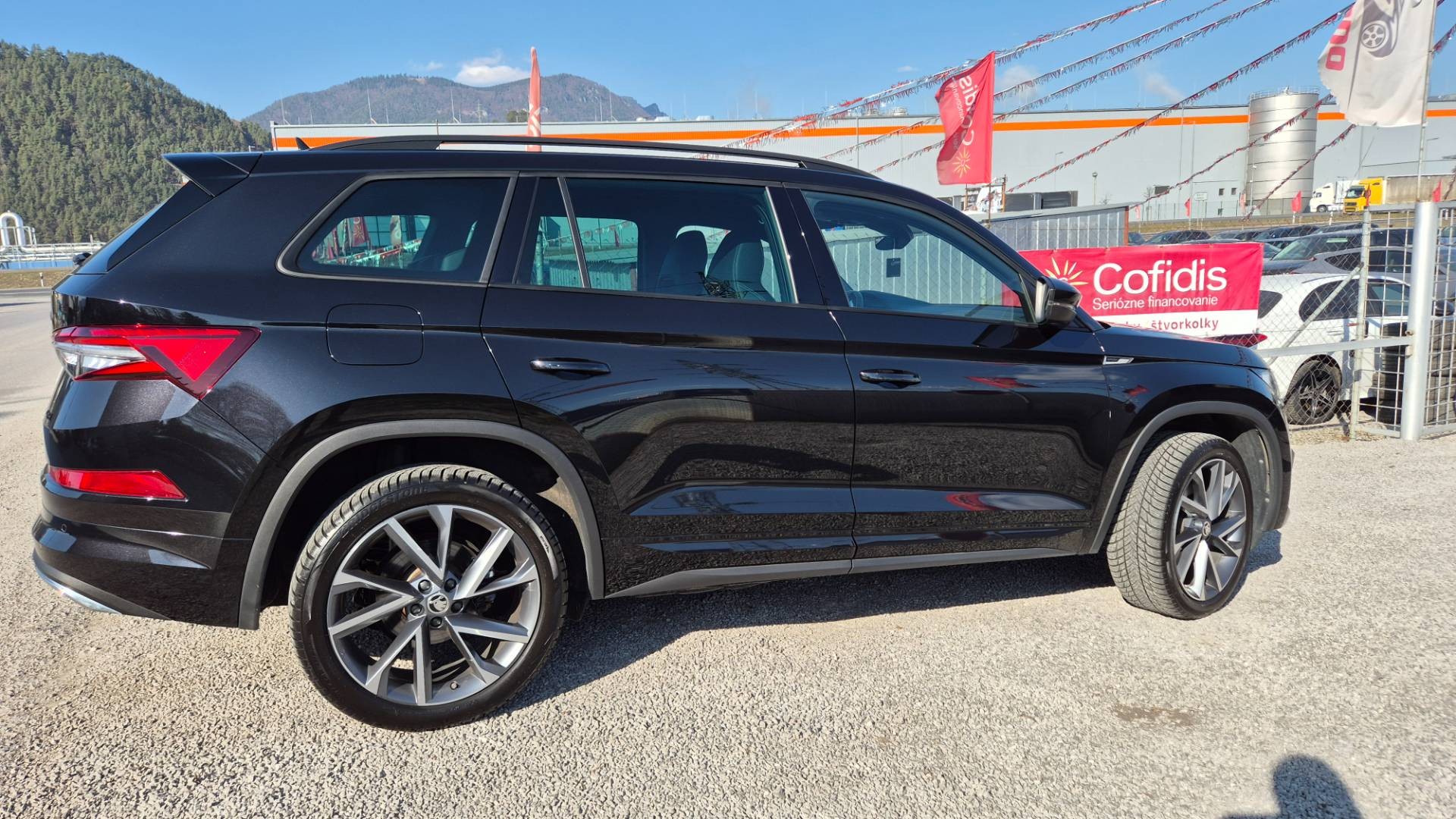 Škoda Kodiaq 2.0 TSI Sportline 4x4 DSG – Obrázok 17
