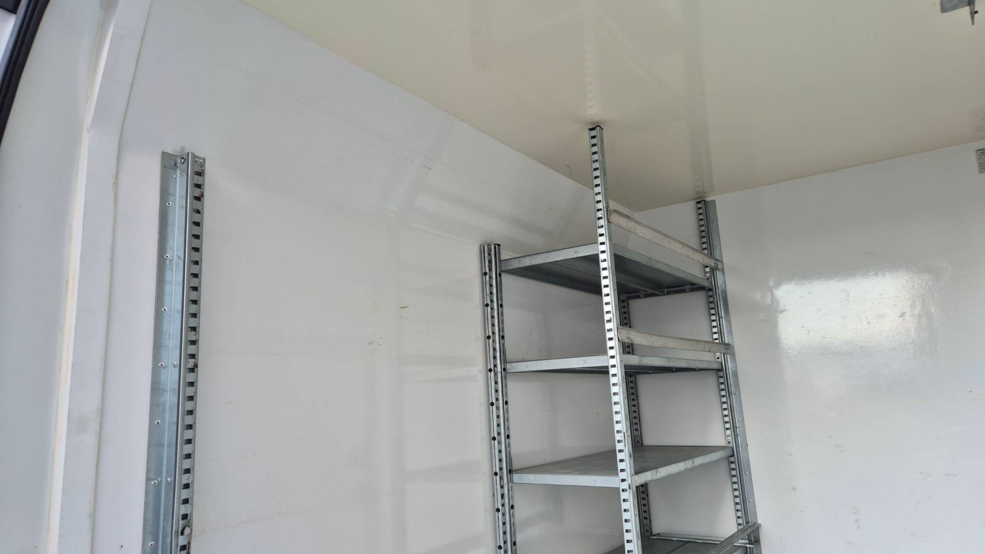 Fiat Ducato 2.3 MultiJet 150k E6 izoterma 110kW – Obrázok 25