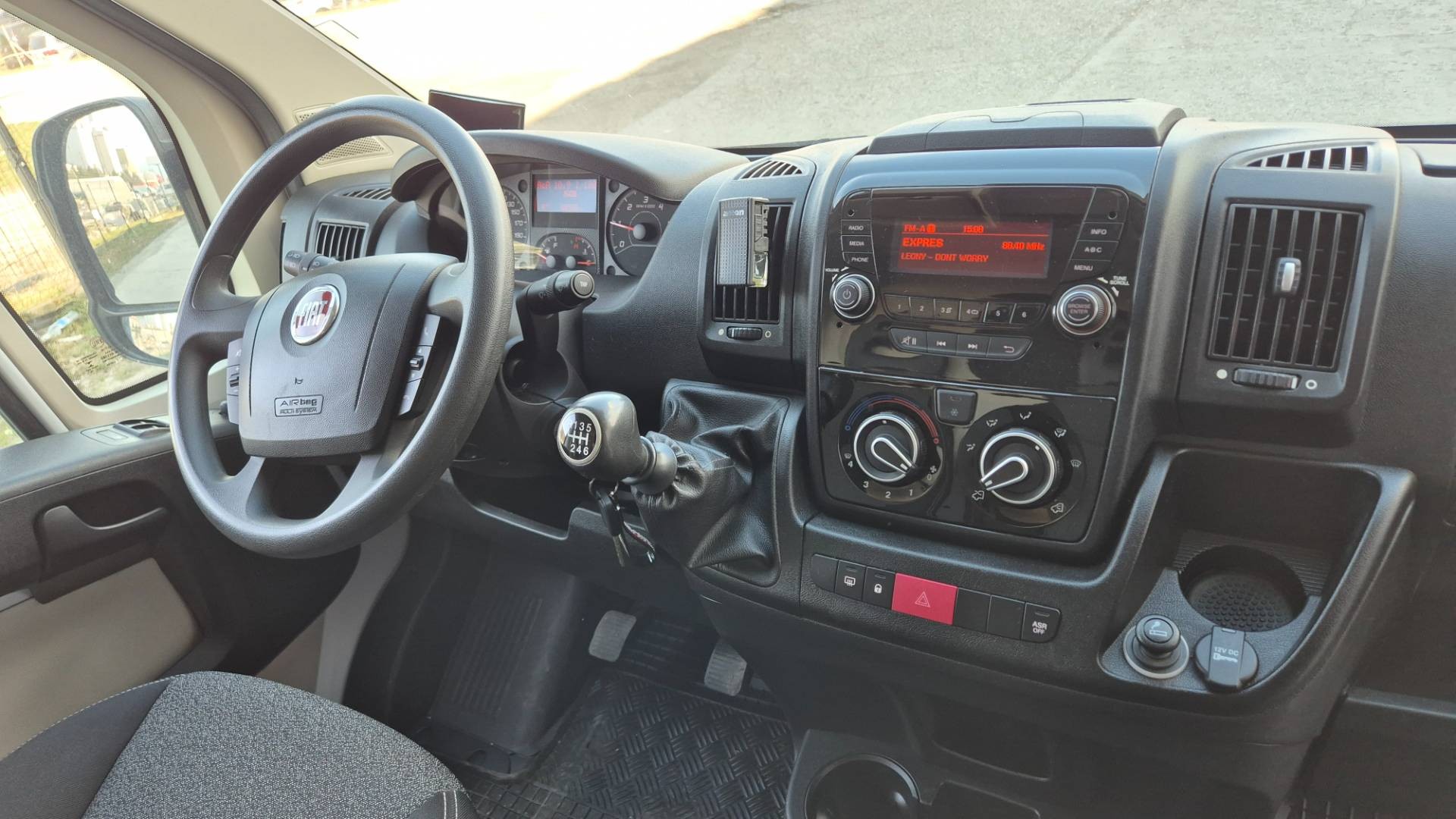 Fiat Ducato 2.3 MultiJet 150k E6 izoterma 110kW – Obrázok 33