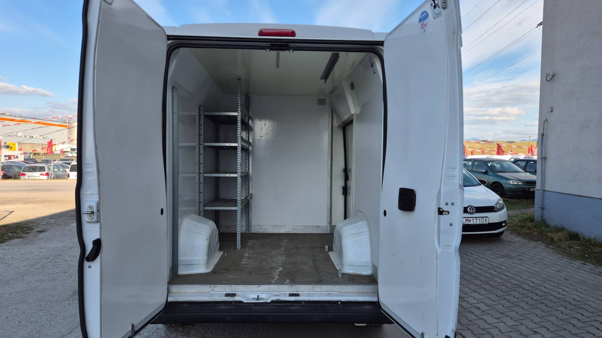 Fiat Ducato 2.3 MultiJet 150k E6 izoterma 110kW – Obrázok 21