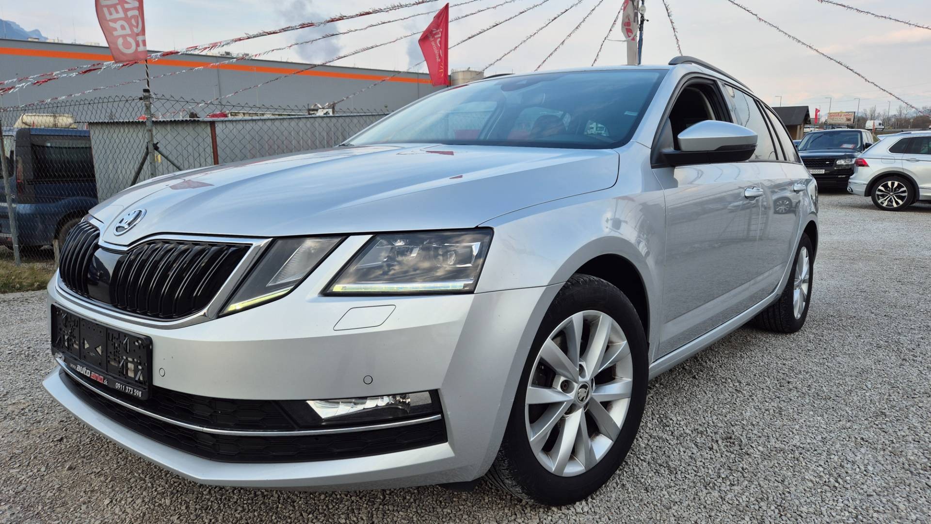 Škoda Octavia Combi 2.0 TDI Style DSG EU6 – Obrázok 8