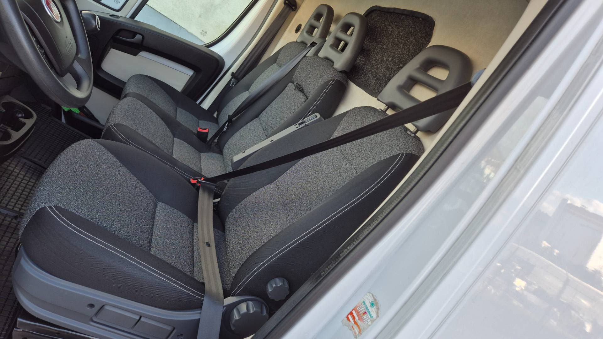 Fiat Ducato 2.3 MultiJet 150k E6 izoterma 110kW – Obrázok 35