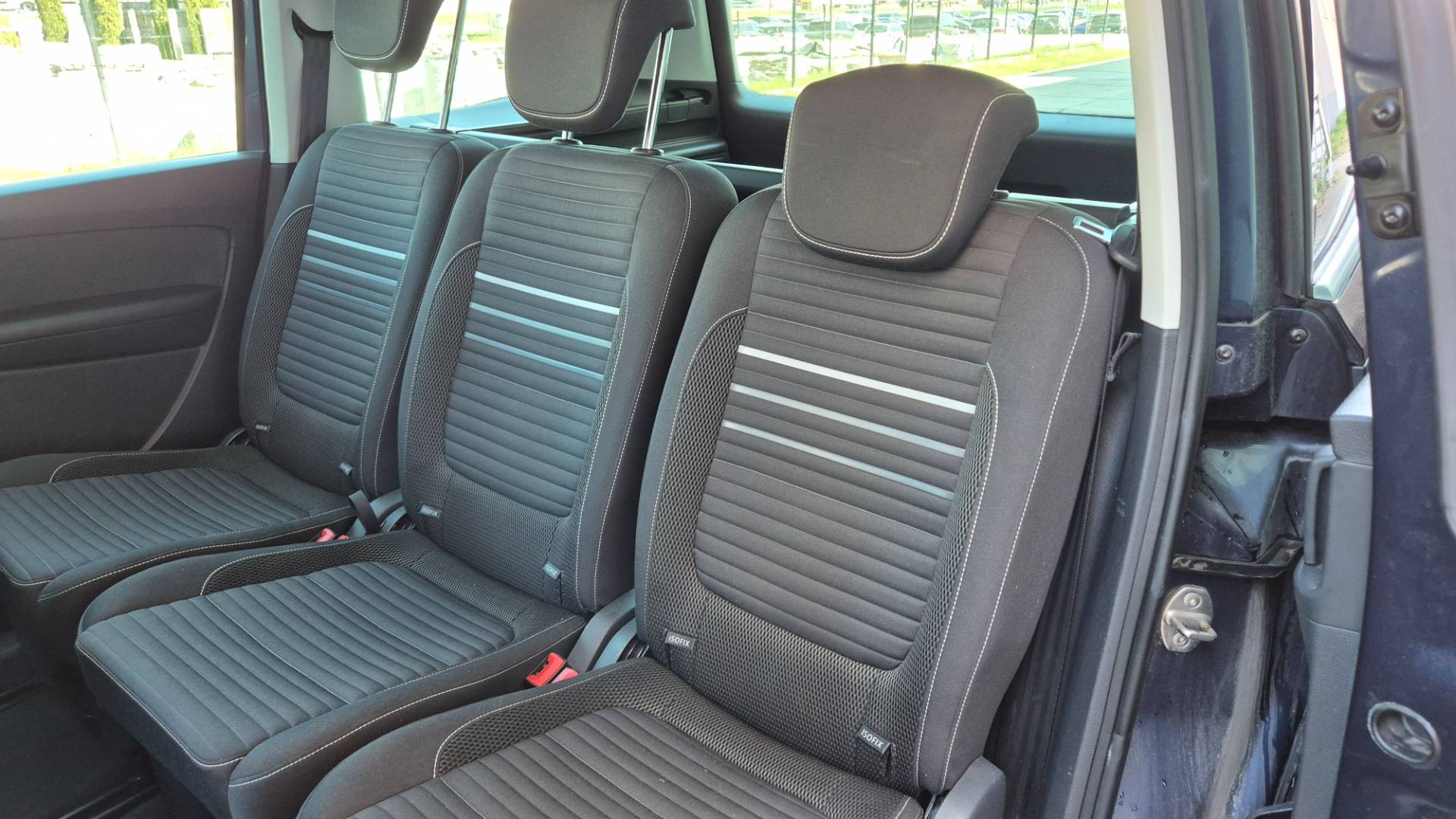 Volkswagen Sharan 2.0 TDI BMT Highline 4MOTION – Obrázok 19