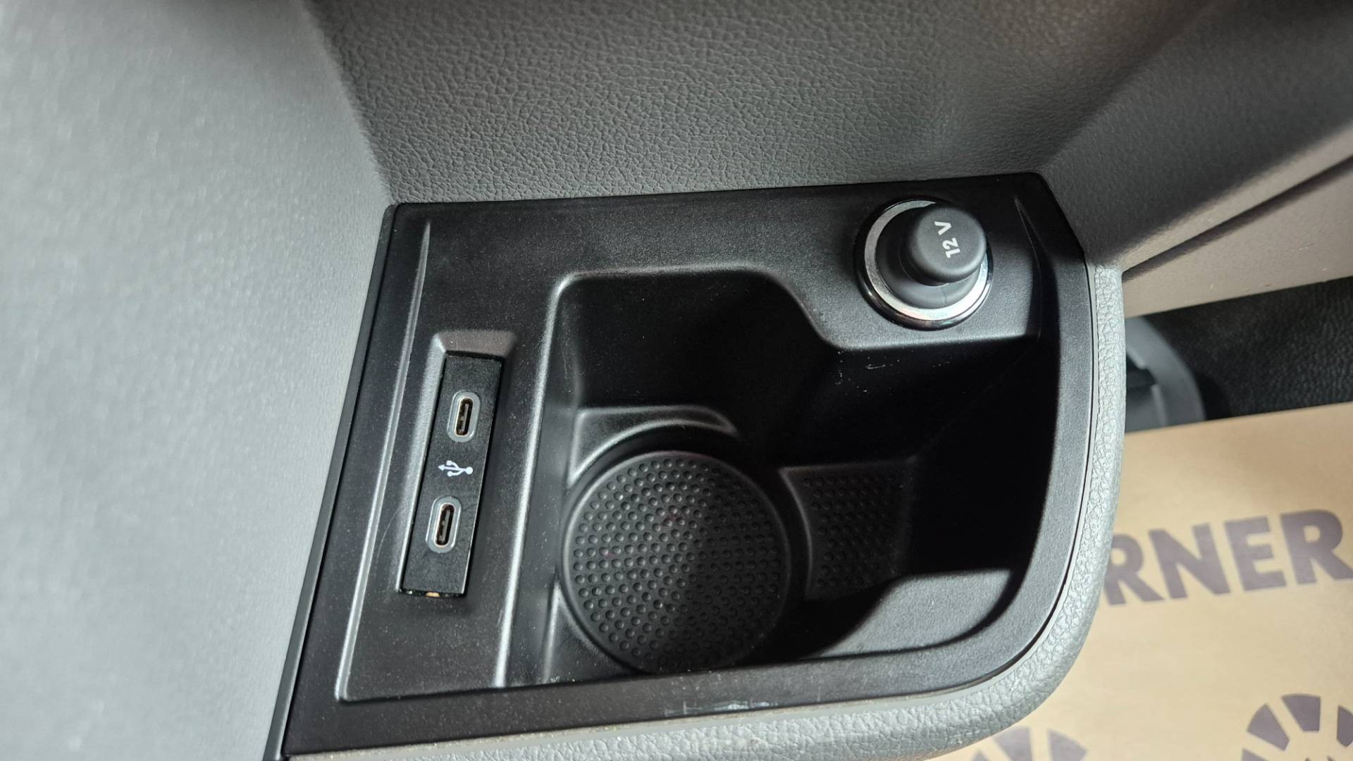 Volkswagen T6 Caravelle 2.0 TDI 150k KR Highline DSG – Obrázok 35