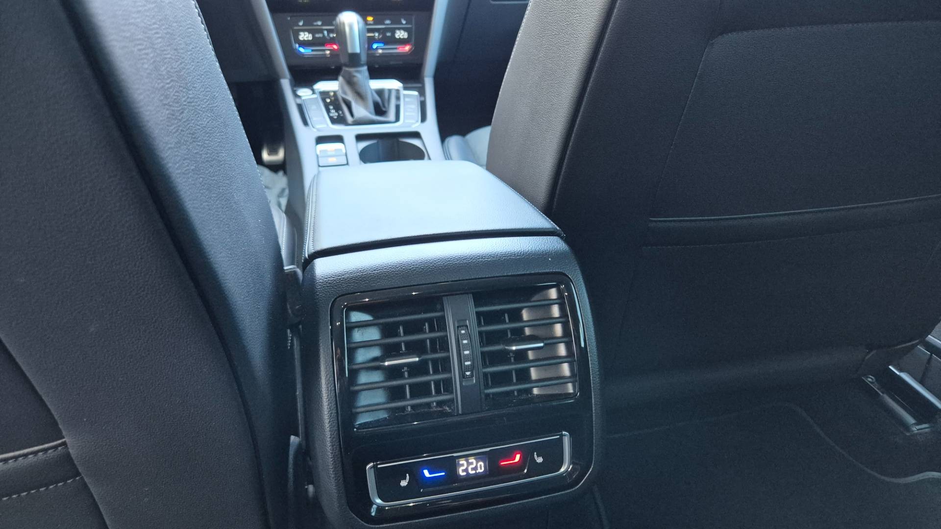Volkswagen Arteon SB 2.0 TDI Elegance DSG – Obrázok 18