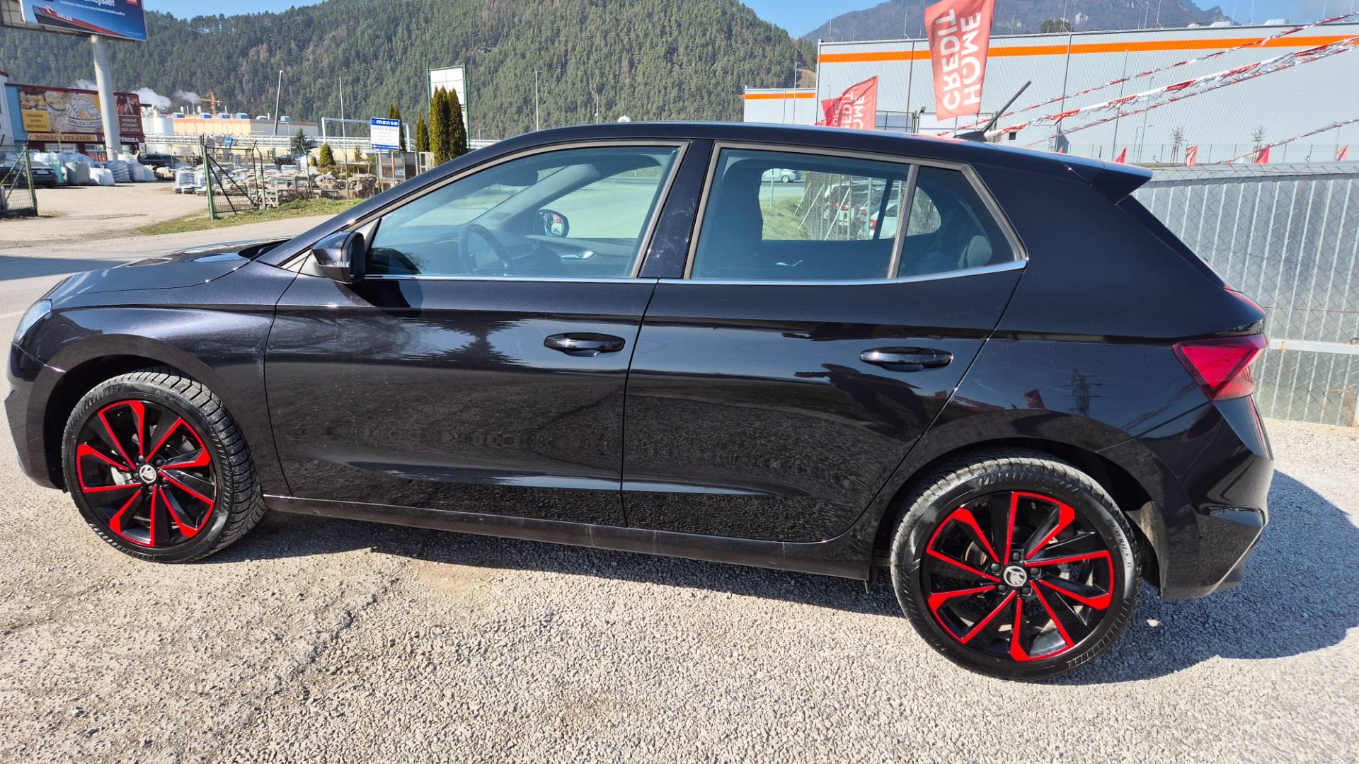 Škoda Fabia 1.5 TSI Style DSG – Obrázok 7