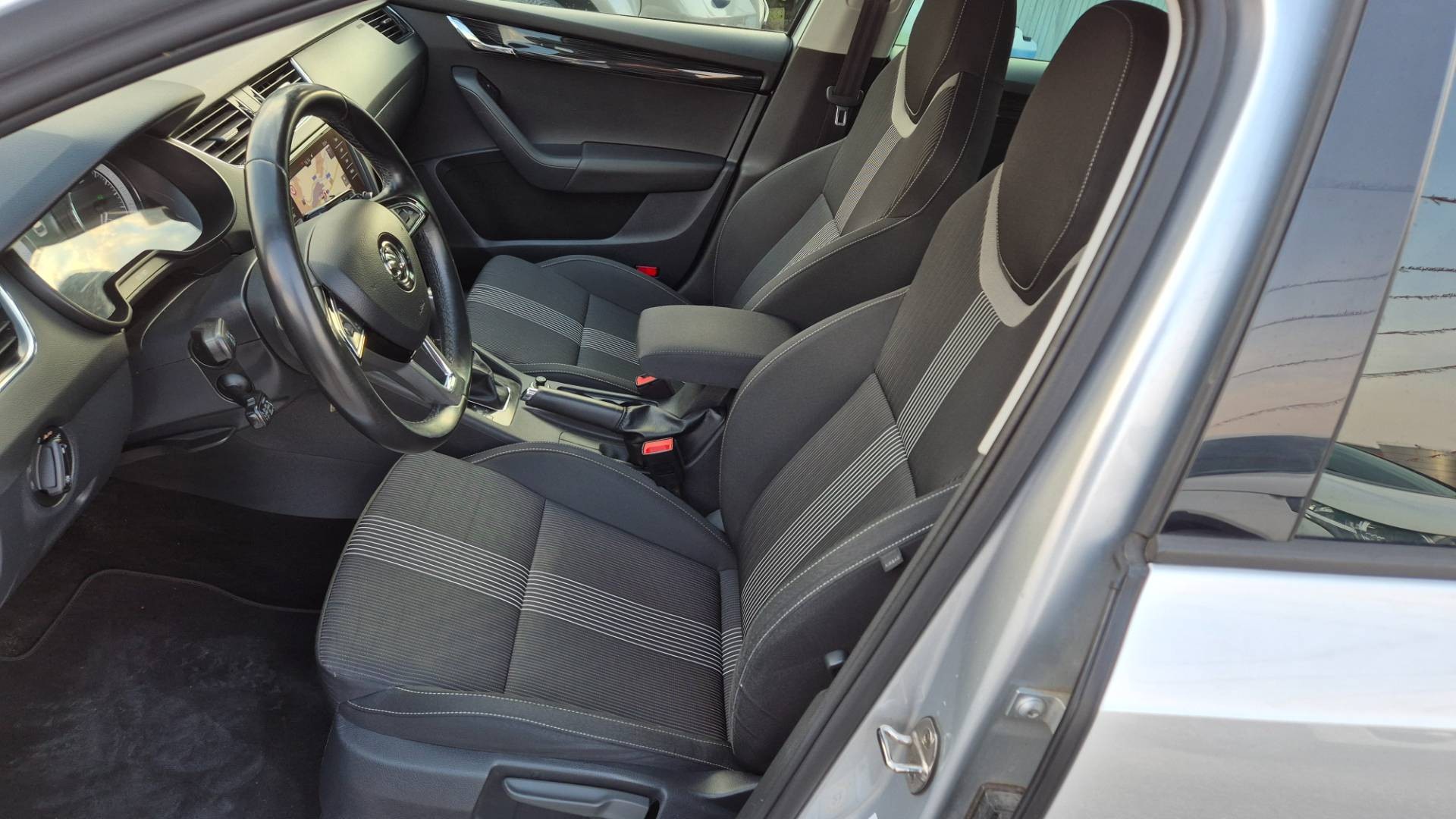 Škoda Octavia Combi 2.0 TDI Style DSG EU6 – Obrázok 25