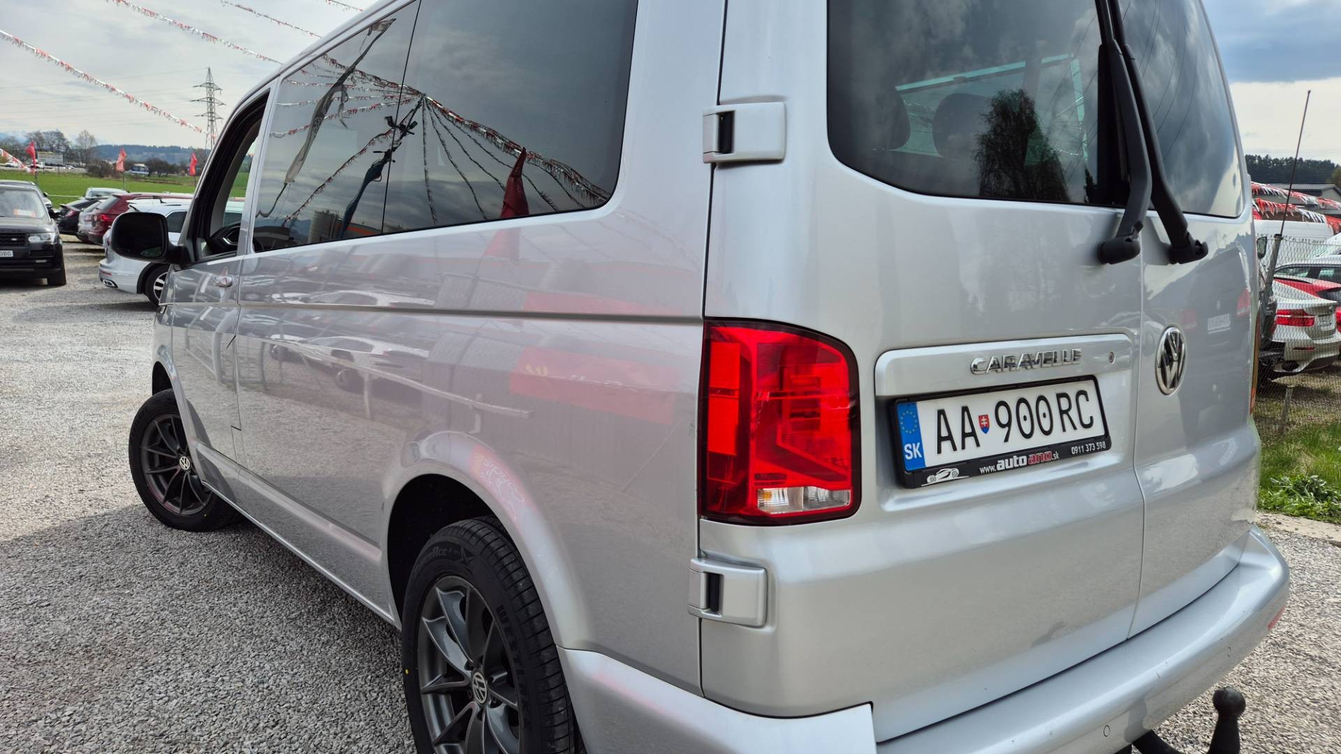 Volkswagen T6 Caravelle 2.0 TDI 150k KR Highline DSG – Obrázok 11
