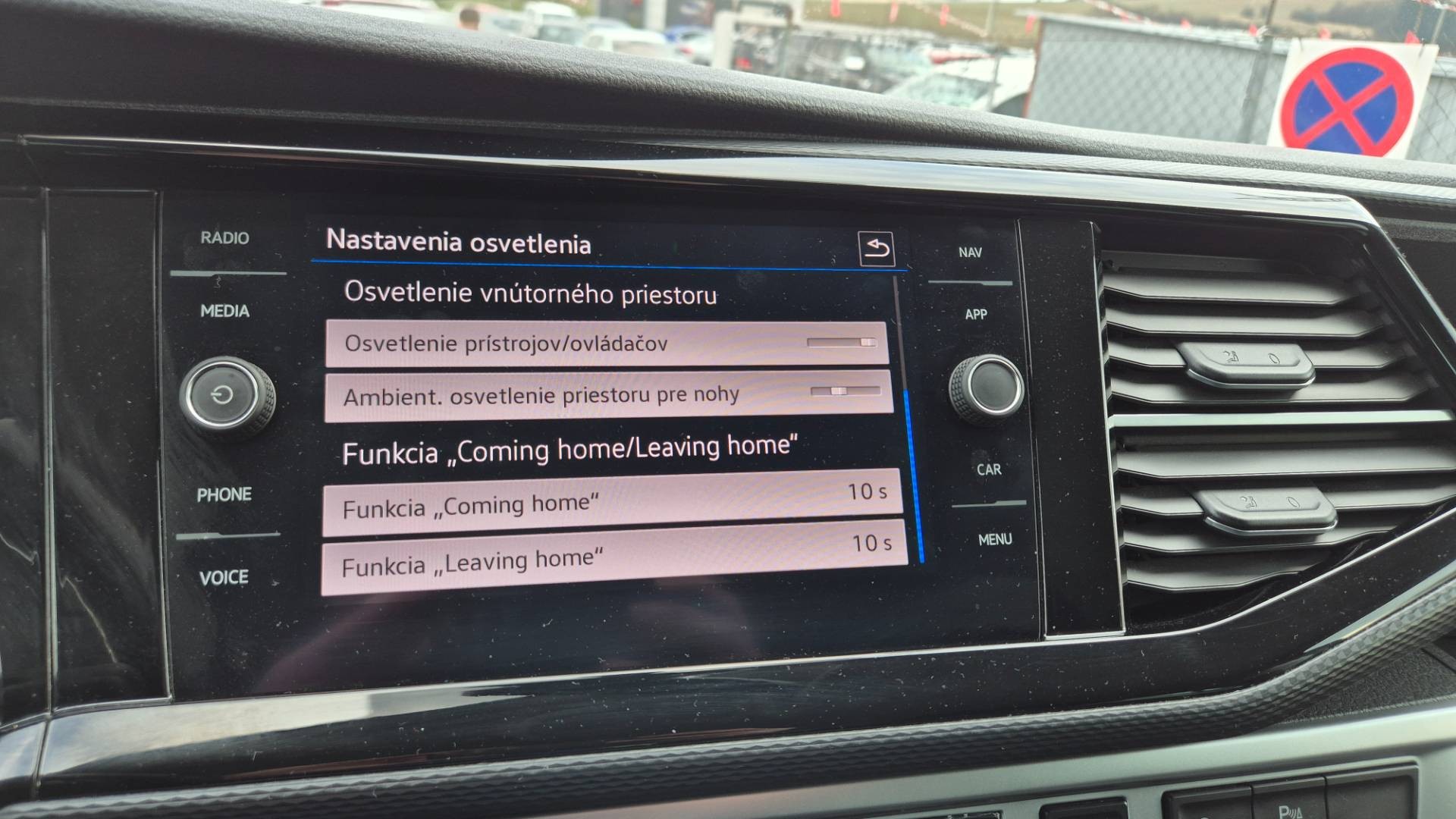 Volkswagen Multivan 2.0 TDI 150k Highline DSG – Obrázok 43