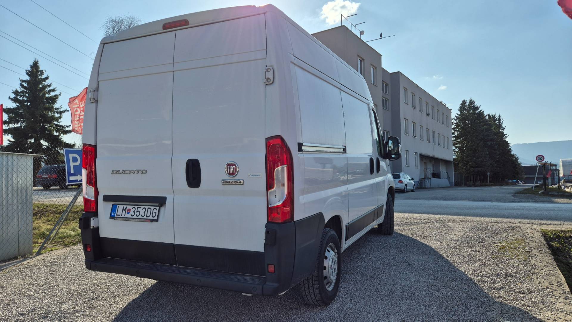 Fiat Ducato 2.3 MultiJet 150k E6 izoterma 110kW – Obrázok 12