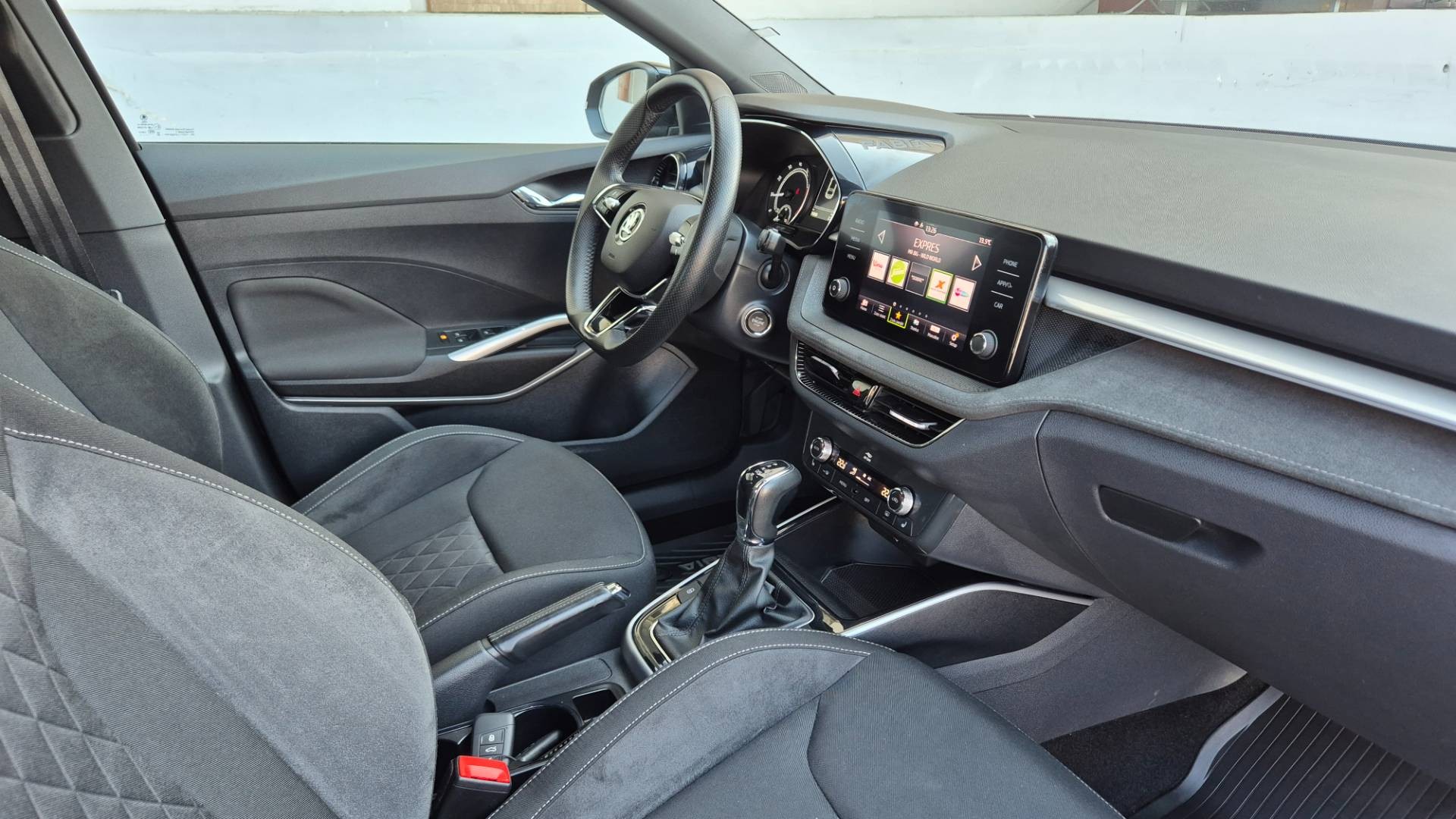 Škoda Fabia 1.5 TSI Style DSG – Obrázok 10