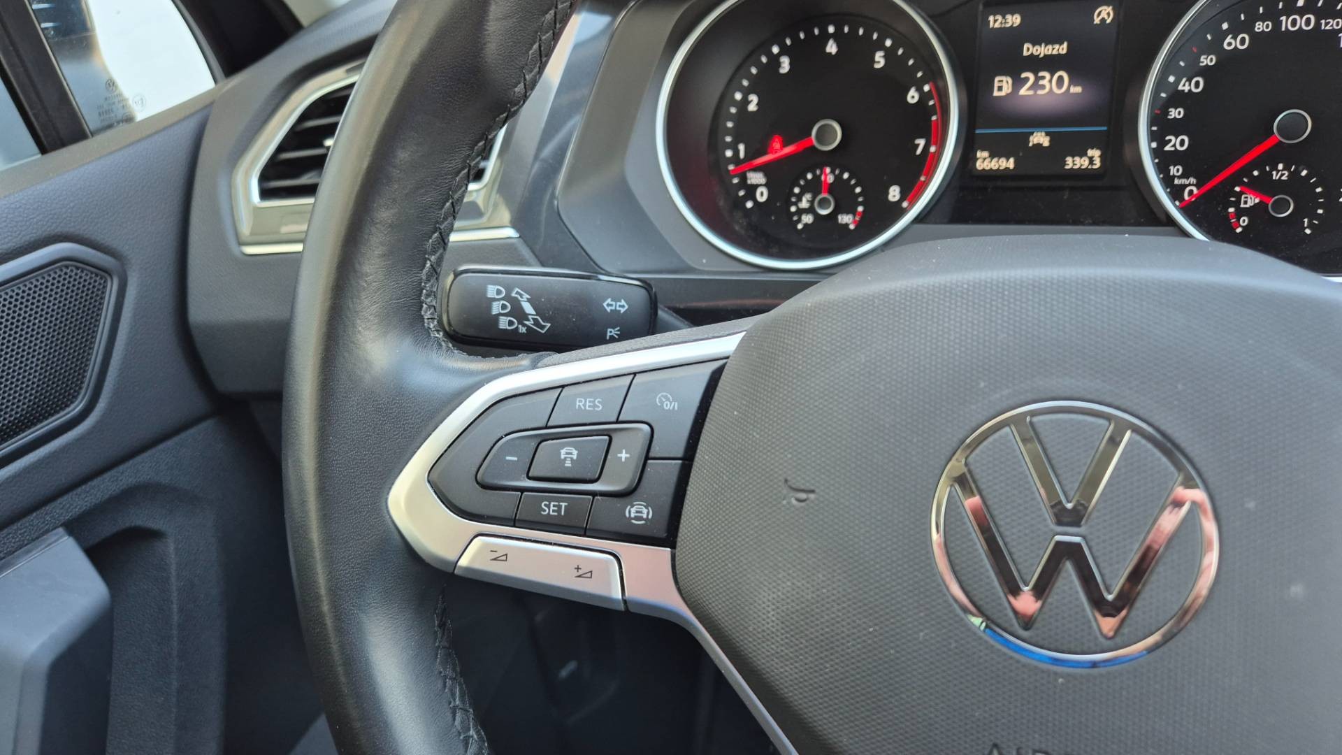 Volkswagen Tiguan 1.5 TSI EVO Life – Obrázok 43