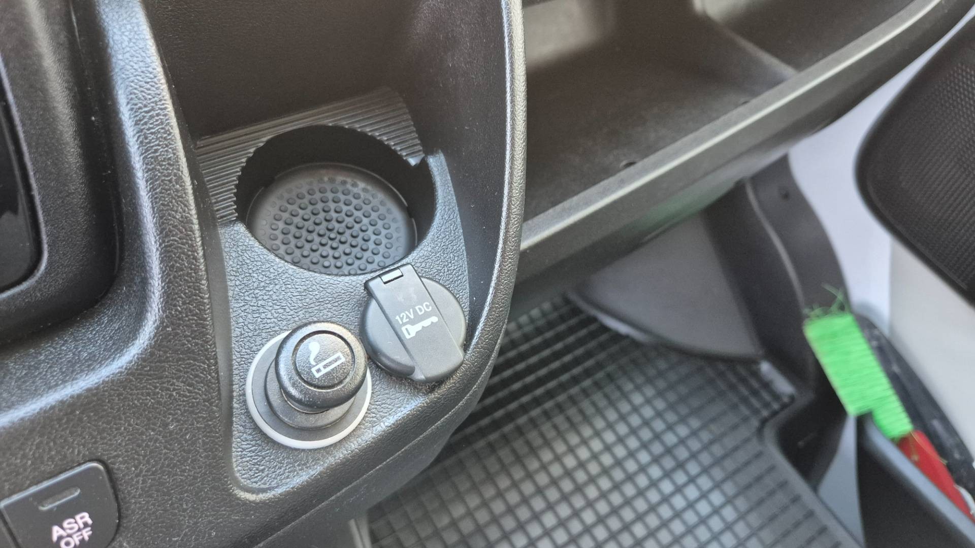 Fiat Ducato 2.3 MultiJet 150k E6 izoterma 110kW – Obrázok 46