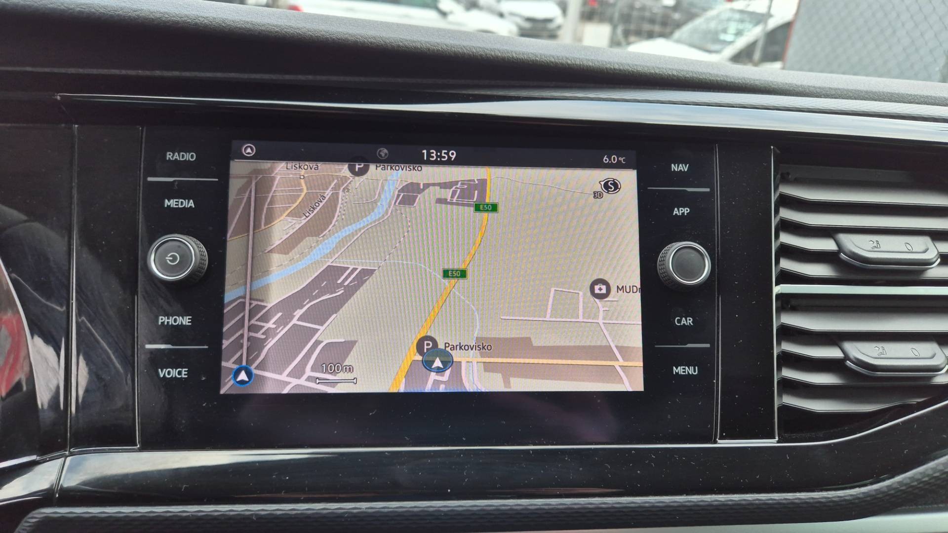 Volkswagen Multivan 2.0 TDI 150k Highline DSG – Obrázok 37