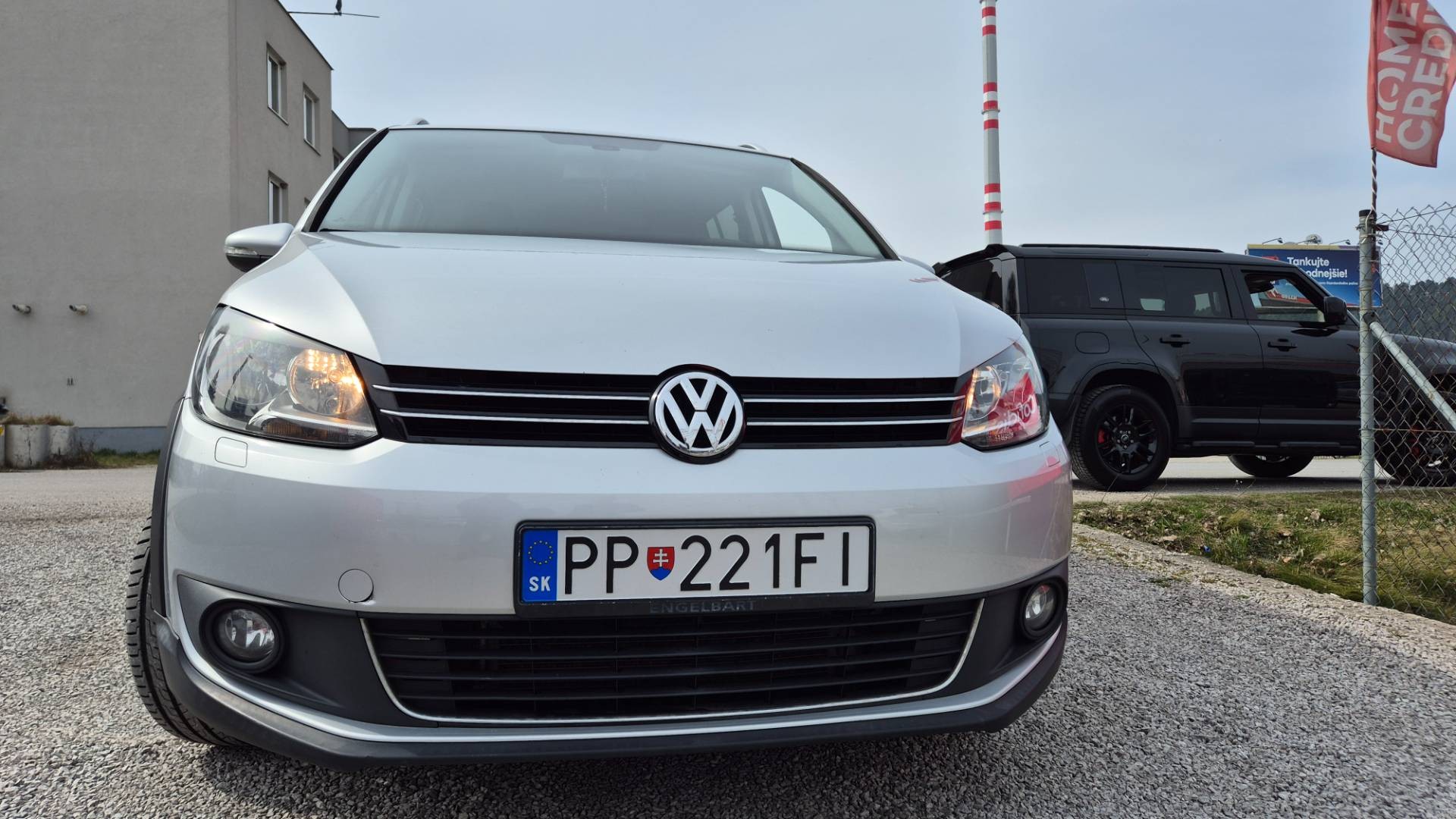 Volkswagen Touran 2.0 TDI Cross – Obrázok 3