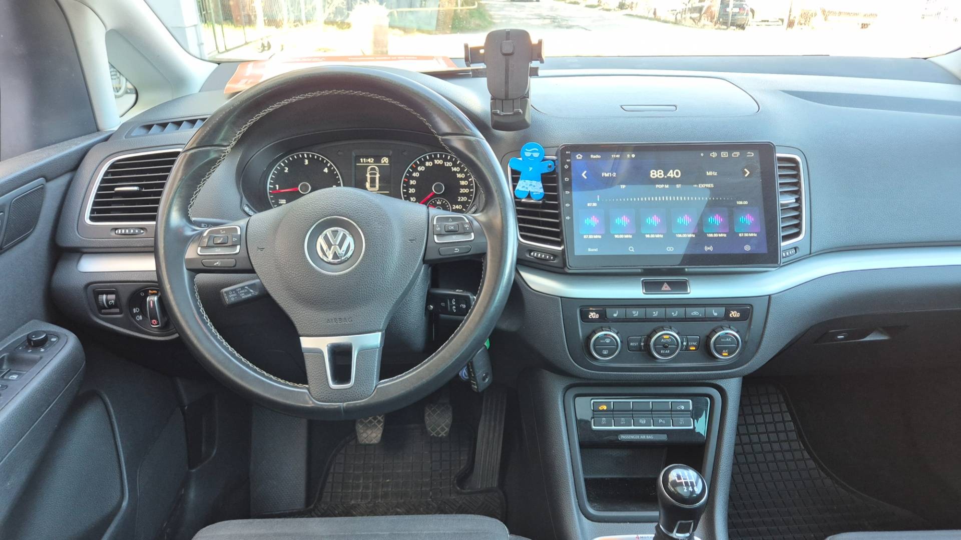 Volkswagen Sharan 2.0 TDI BMT Highline 4MOTION – Obrázok 21