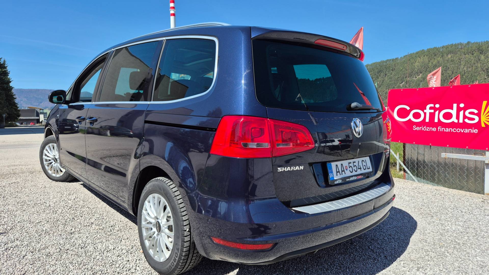 Volkswagen Sharan 2.0 TDI BMT Highline 4MOTION – Obrázok 16