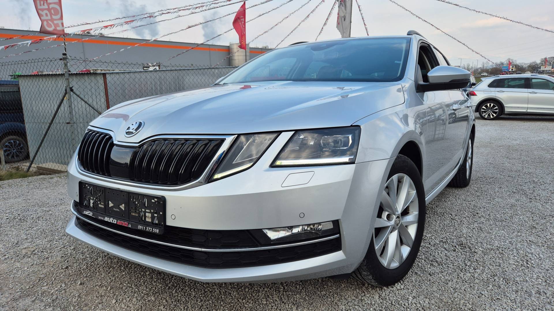 Škoda Octavia Combi 2.0 TDI Style DSG EU6 – Obrázok 7