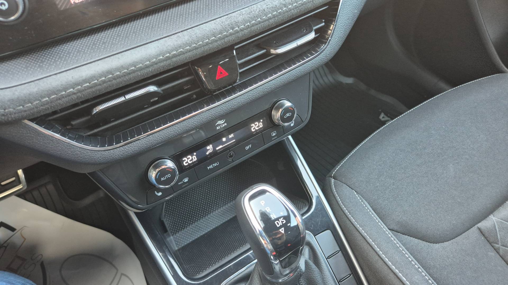 Škoda Fabia 1.5 TSI Style DSG – Obrázok 16