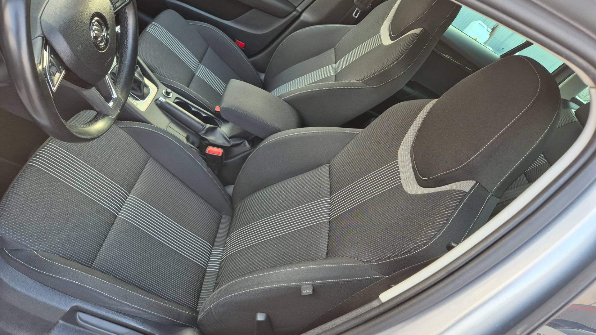 Škoda Octavia Combi 2.0 TDI Style DSG EU6 – Obrázok 26