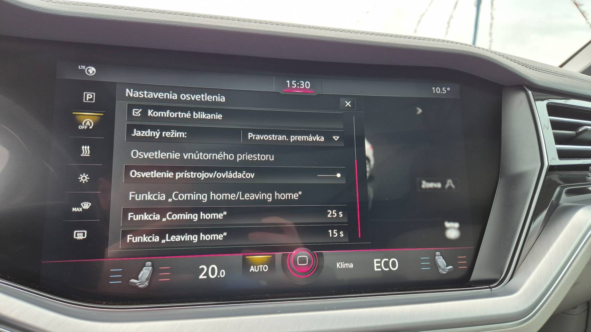 Volkswagen Touareg 3.0 V6 TDI SCR 286k Elegance 4Motion Tiptronic – Obrázok 48