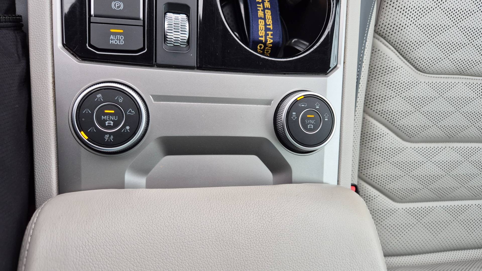 Volkswagen Touareg 3.0 V6 TDI SCR 286k Elegance 4Motion Tiptronic – Obrázok 38