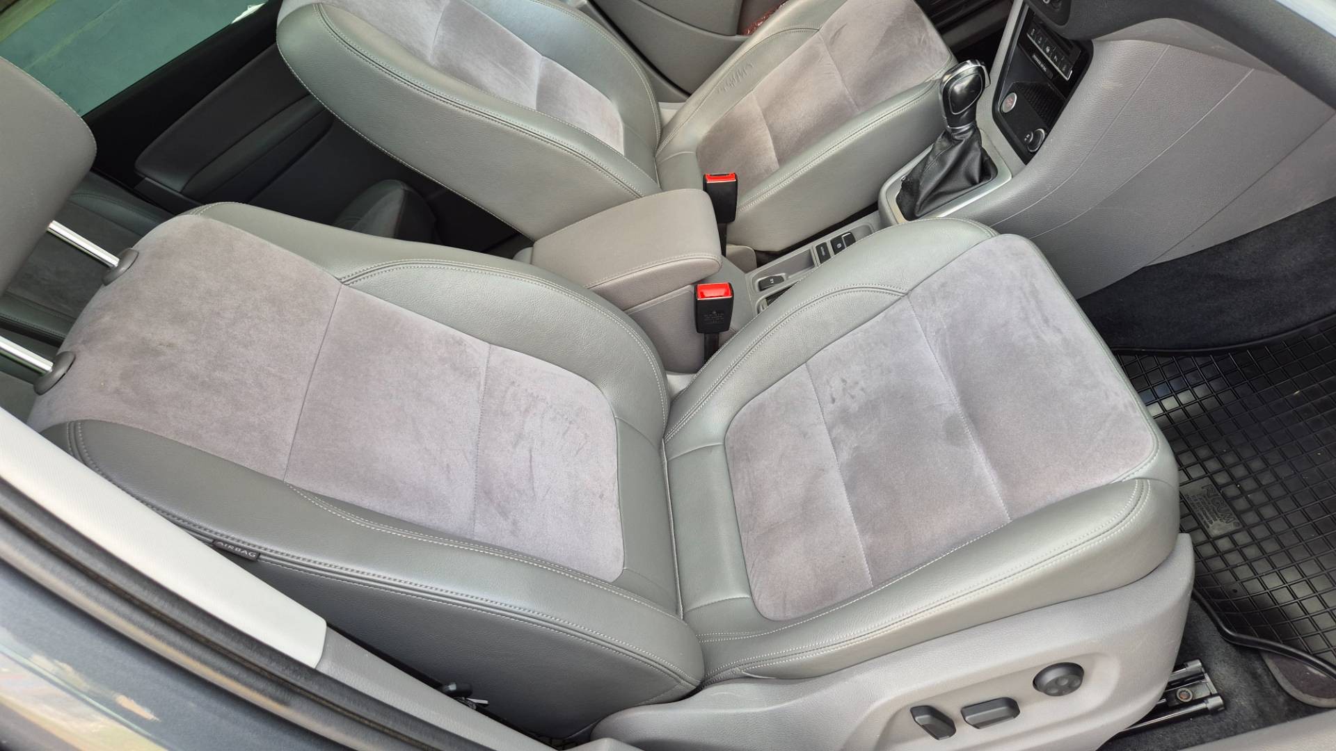 Volkswagen Sharan 2.0 TDI BMT 170k Highline DSG – Obrázok 32