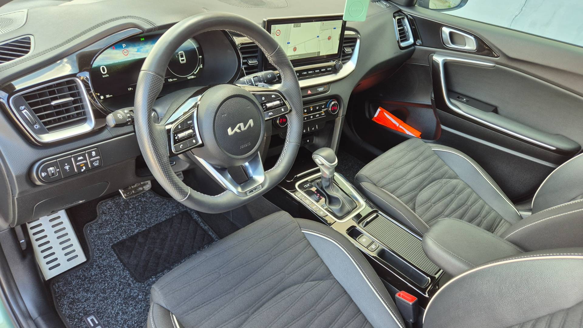 Kia ProCeed 1.5 T-GDi GT-Line A/T – Obrázok 30