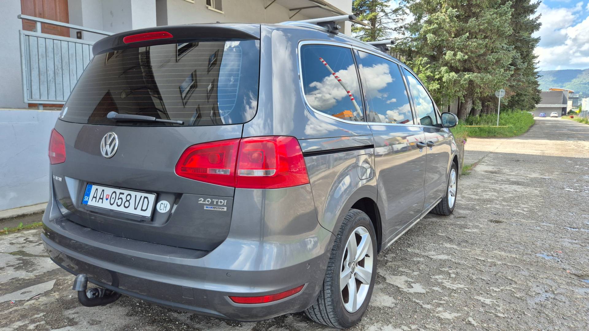 Volkswagen Sharan 2.0 TDI BMT 170k Highline DSG – Obrázok 46