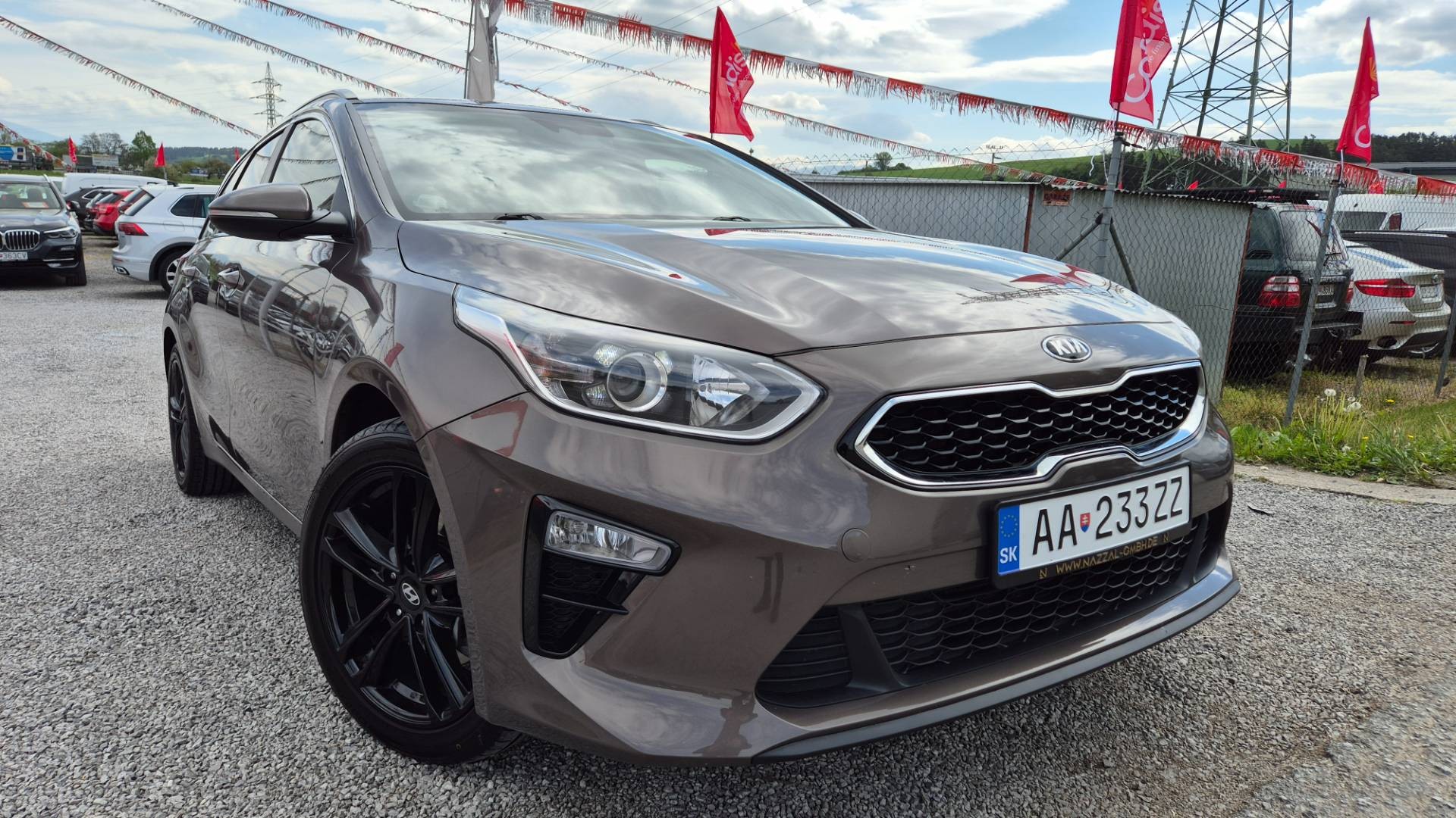 Kia Ceed SW 1.6 CRDi 136k Gold A/T – Obrázok 17