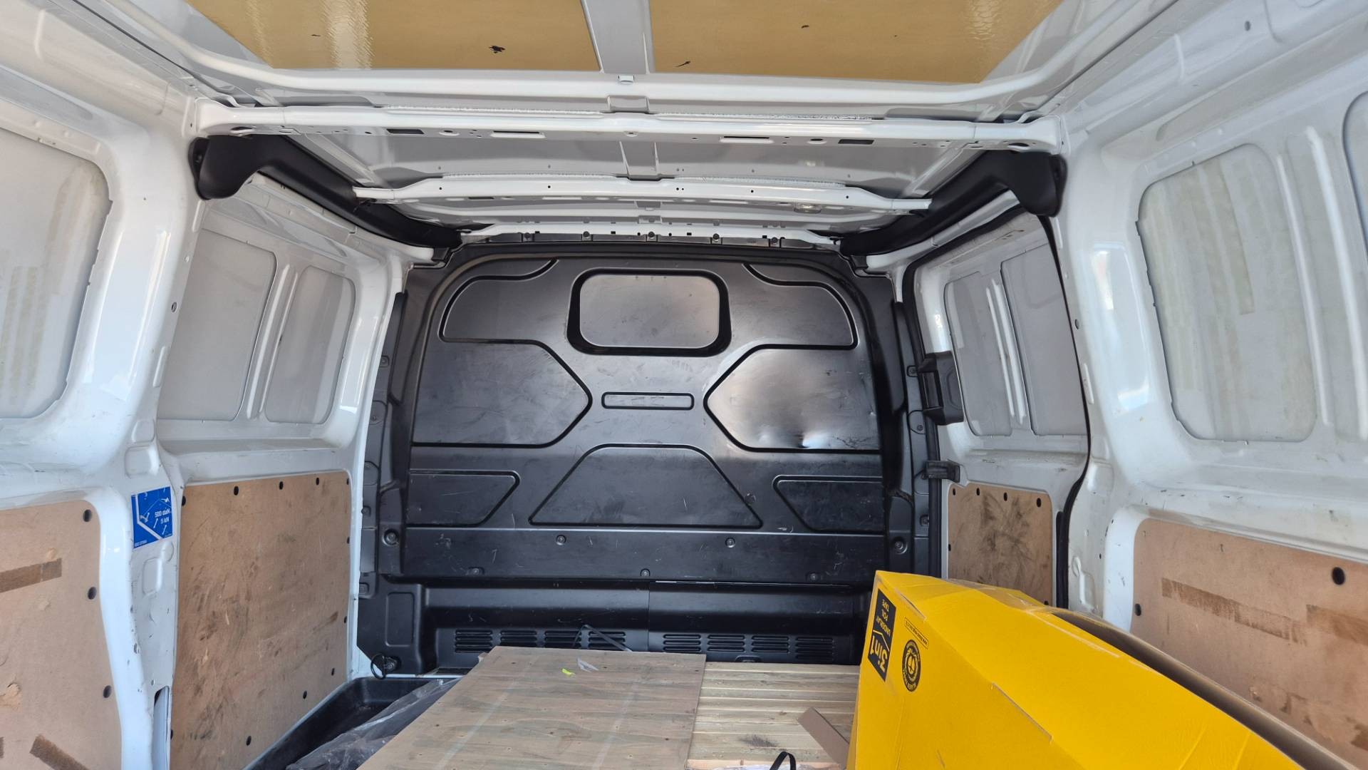 Ford Transit Custom 2.0 TDCi EcoBlue – Obrázok 20