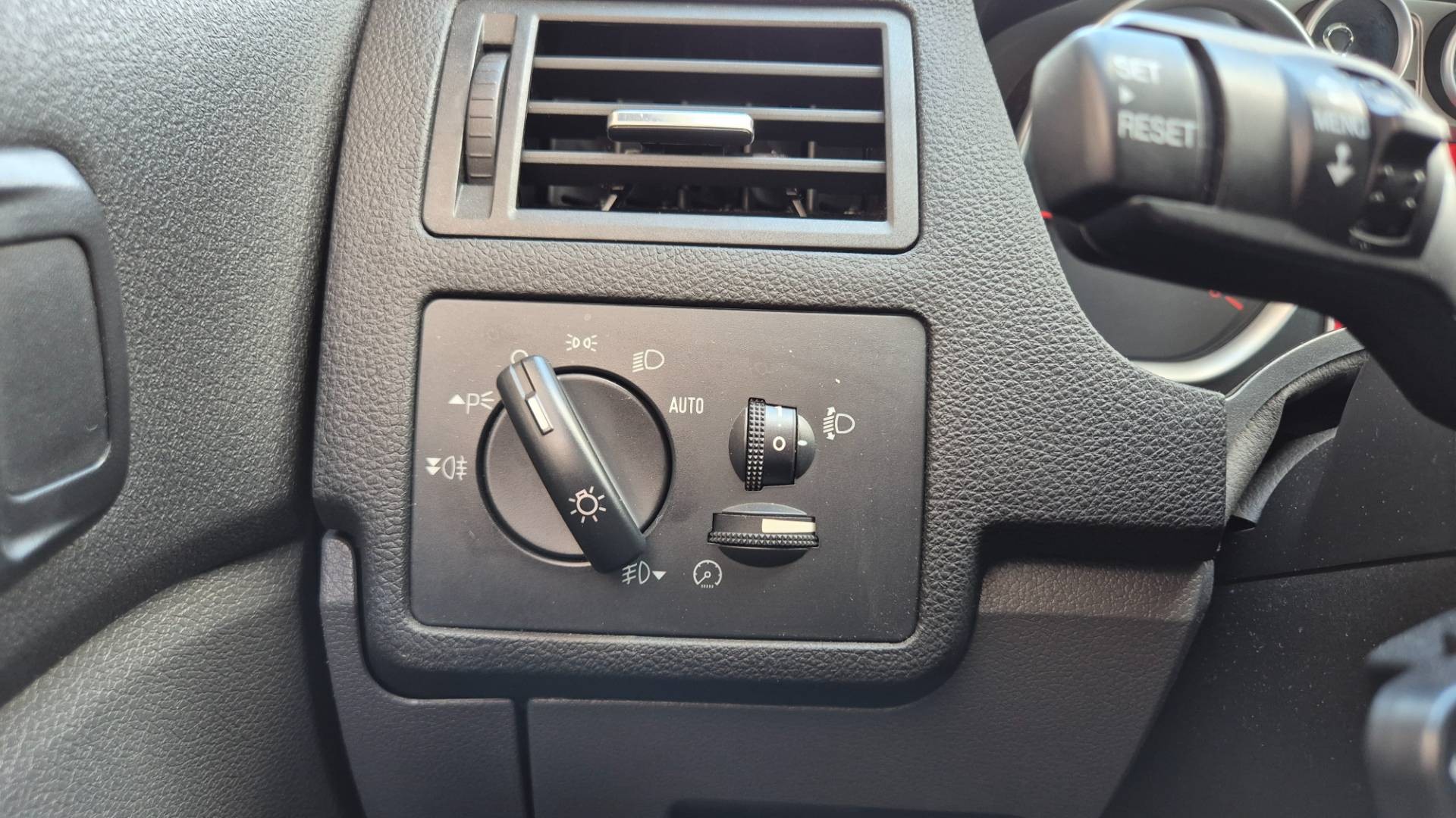 Ford Kuga 2.0 TDCi DPF Titanium 2WD – Obrázok 39