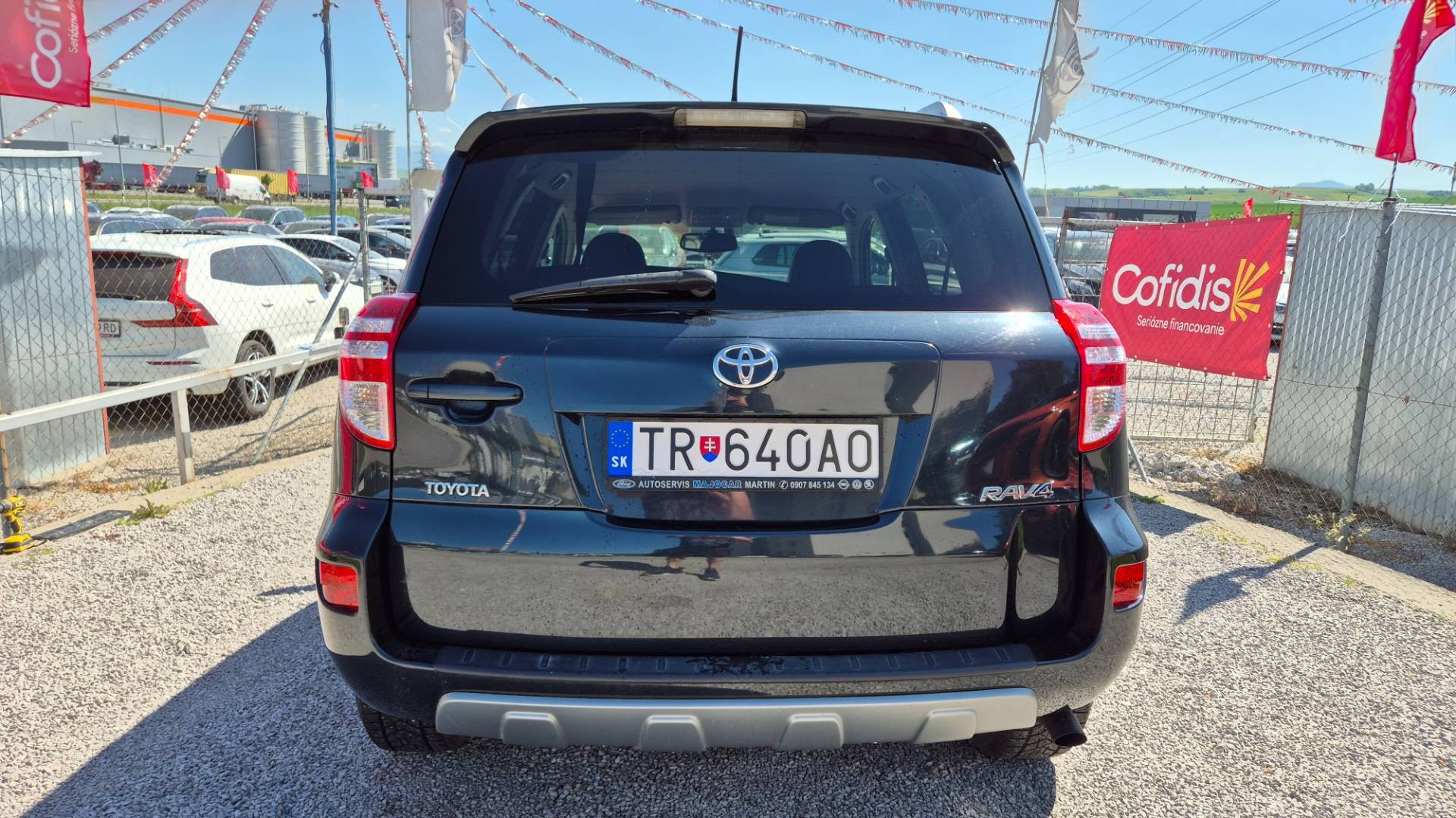 Toyota RAV4 2.2l D-4D 150 Lux – Obrázok 8