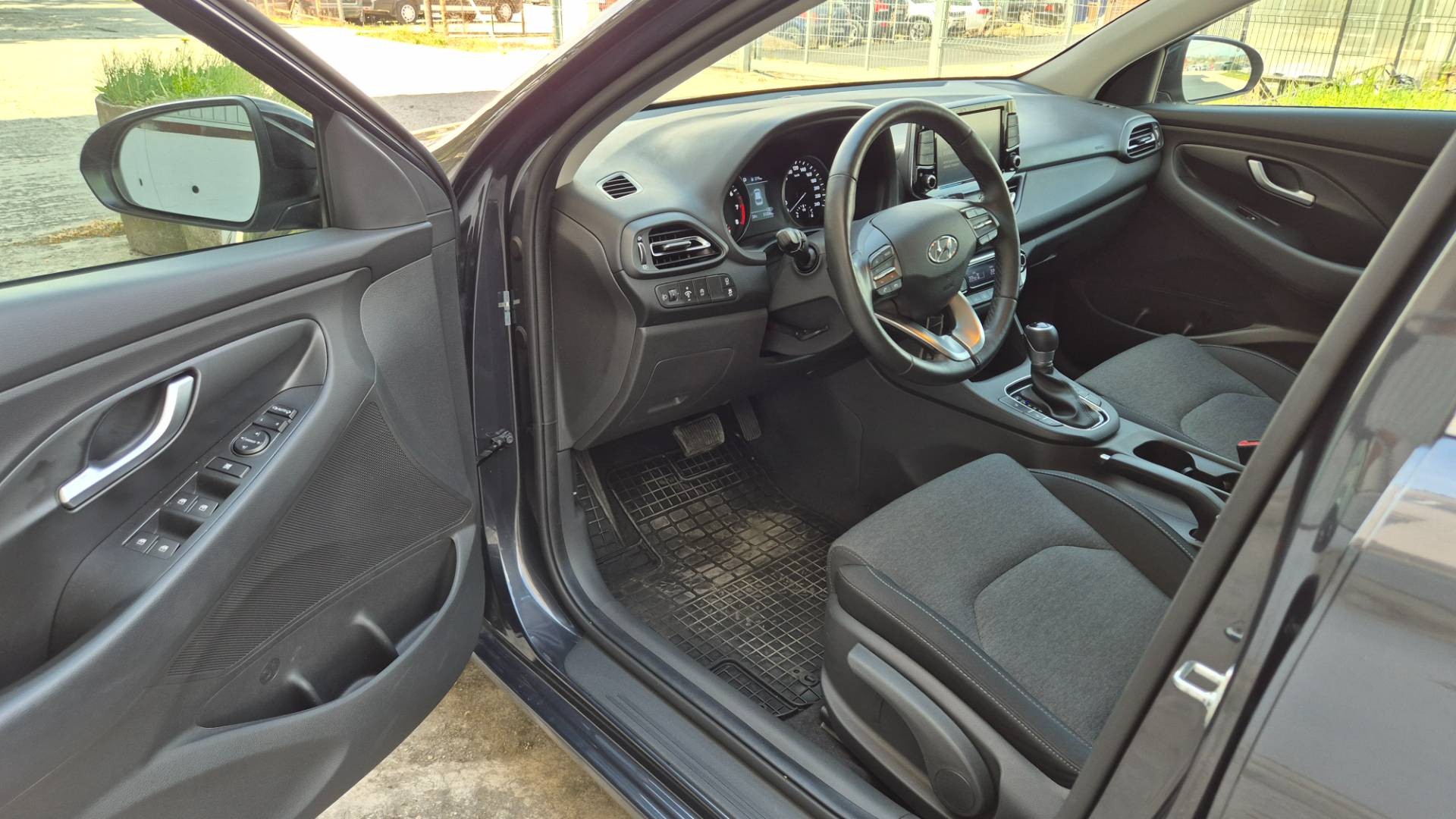 Hyundai i30 1.5 T-GDi mHEV Play DCT – Obrázok 23