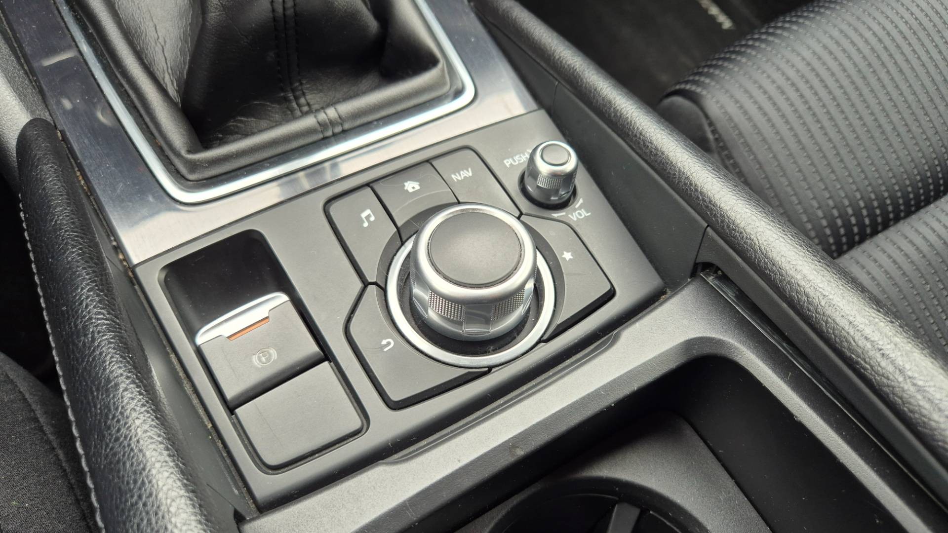 Mazda 6 2.2 Skyactiv-D Challenge – Obrázok 27