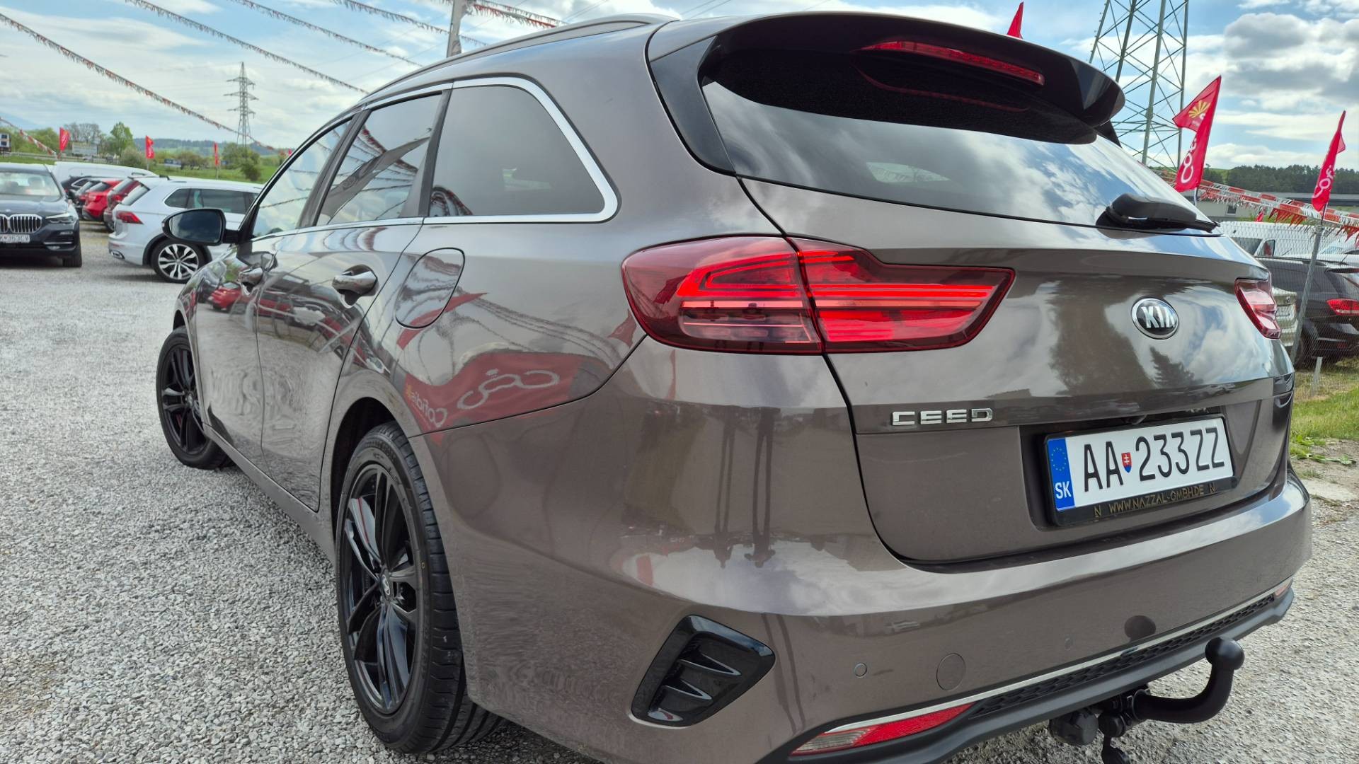 Kia Ceed SW 1.6 CRDi 136k Gold A/T – Obrázok 11